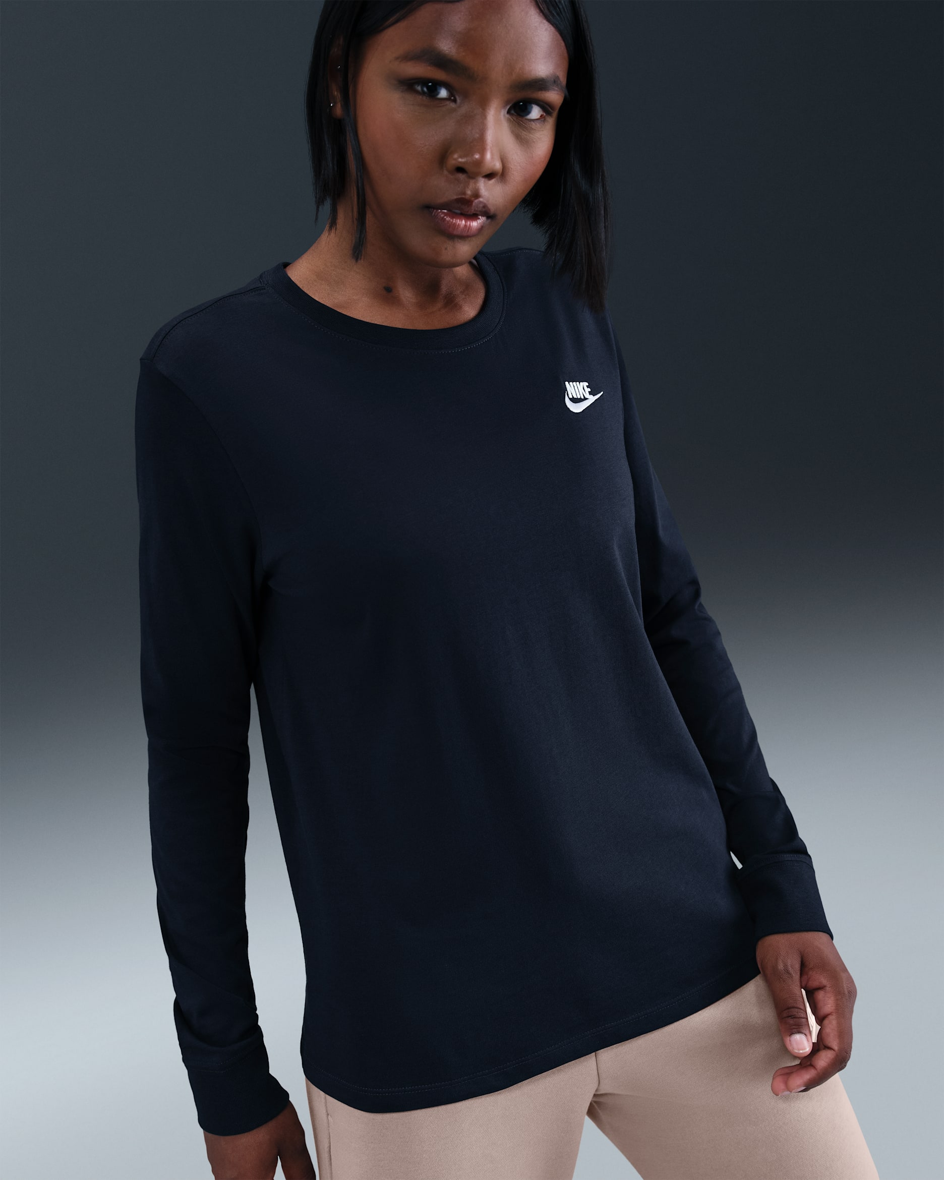 Playera de manga larga para mujer Nike Sportswear Club - Obsidiana