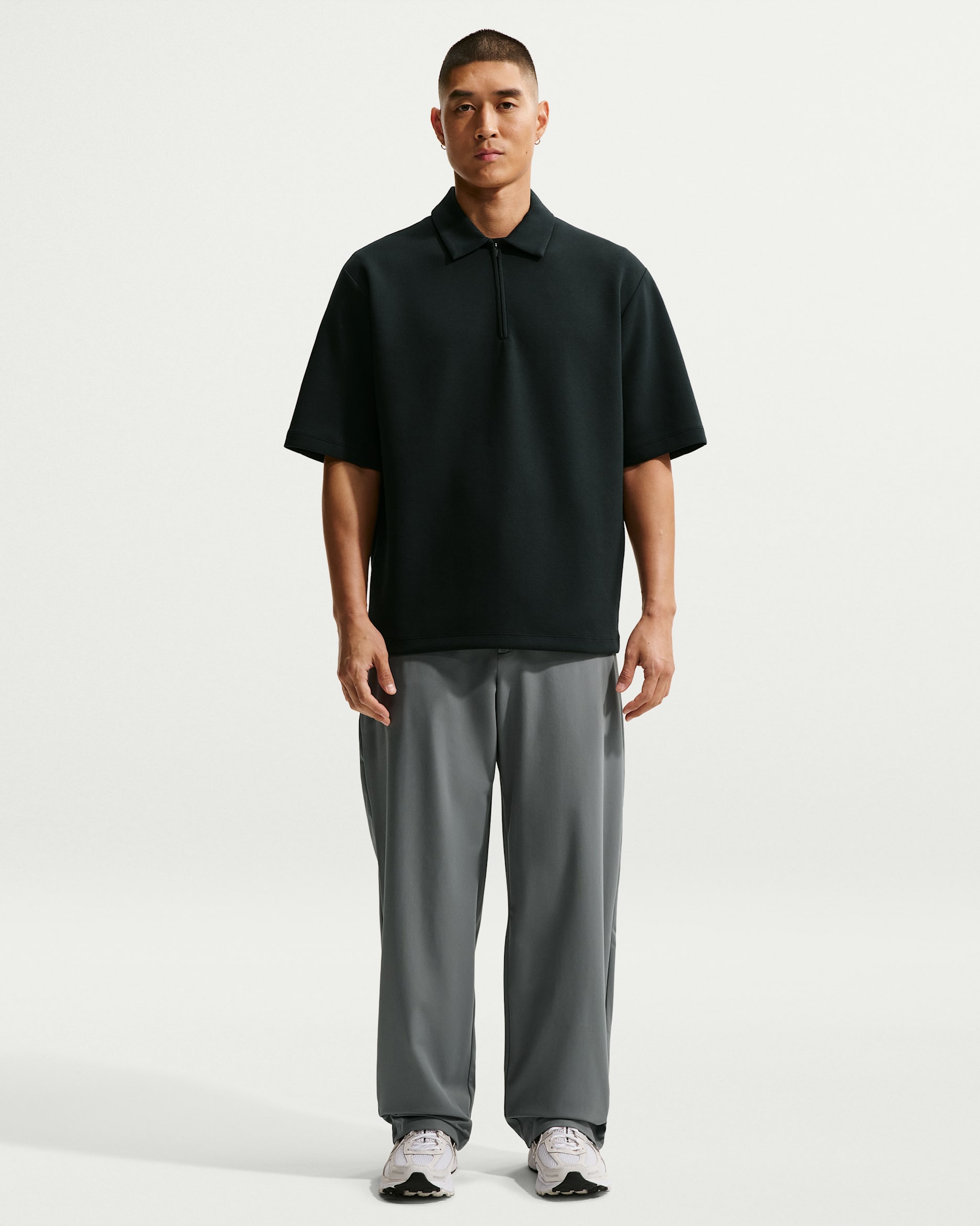 나이키 24.7 퍼펙트스트레치 남성 드라이 핏 루즈 핏 치노 바지 - 스모크 그레이/나노 그레이