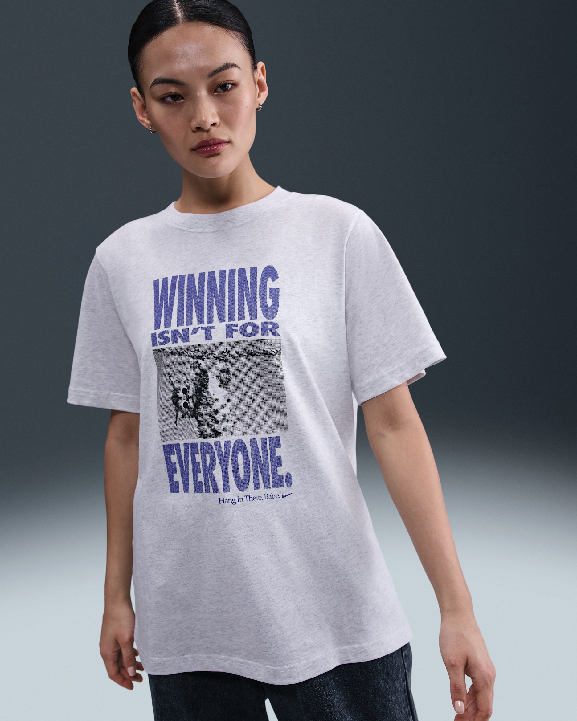 Nike Sportswear 女款寬鬆 T 恤 - Birch Heather