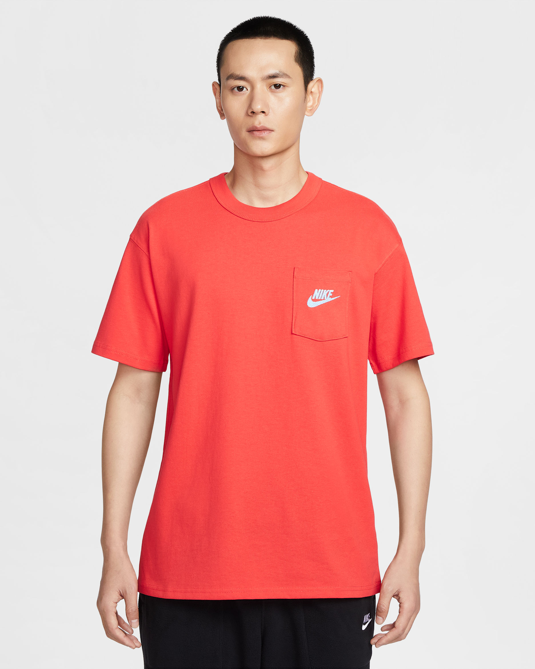 Nike Sportswear Premium Essentials Men's T-Shirt - Light Crimson
