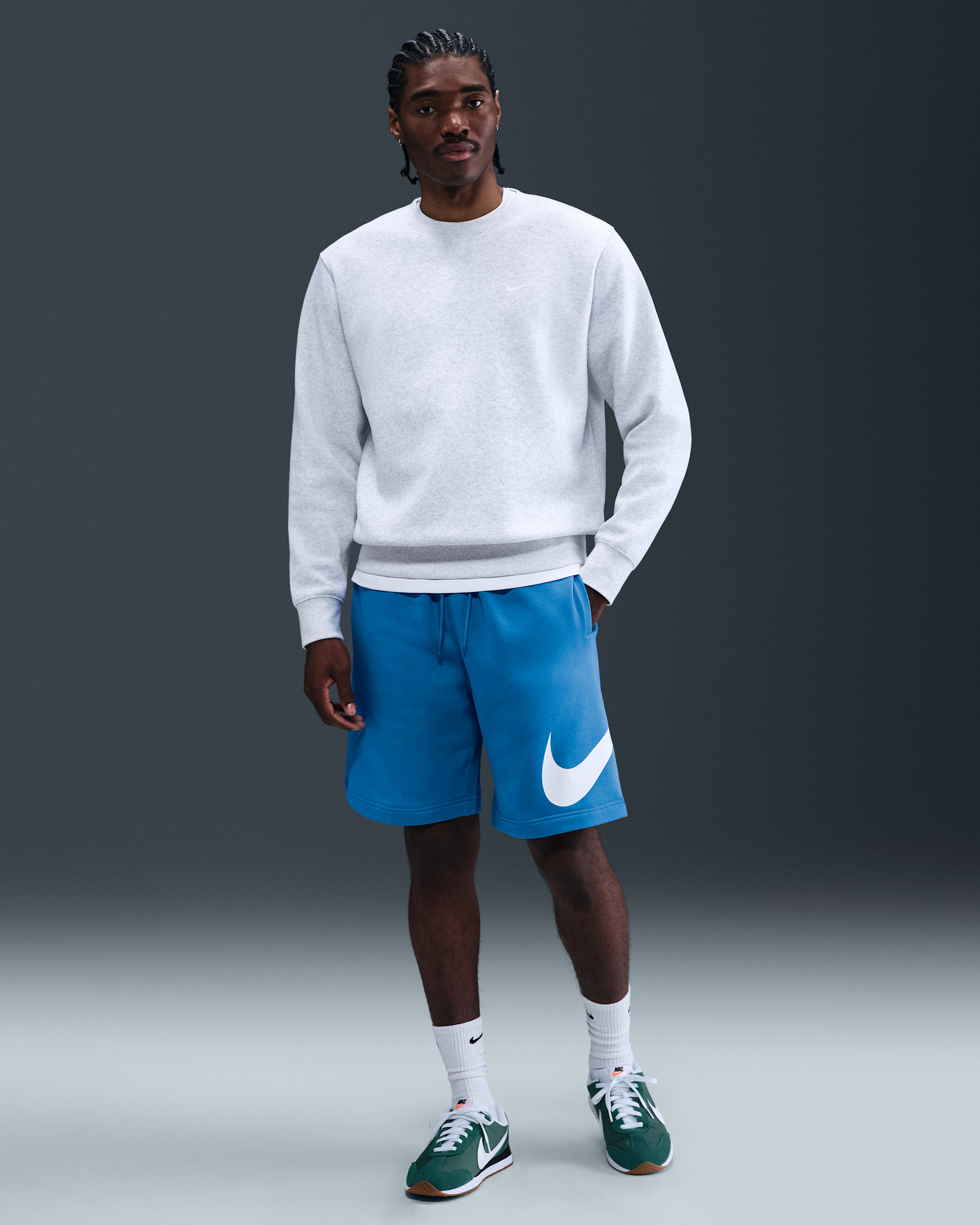 Shorts de tejido Fleece para hombre Nike Club - Azul foto claro/Azul foto claro/Blanco