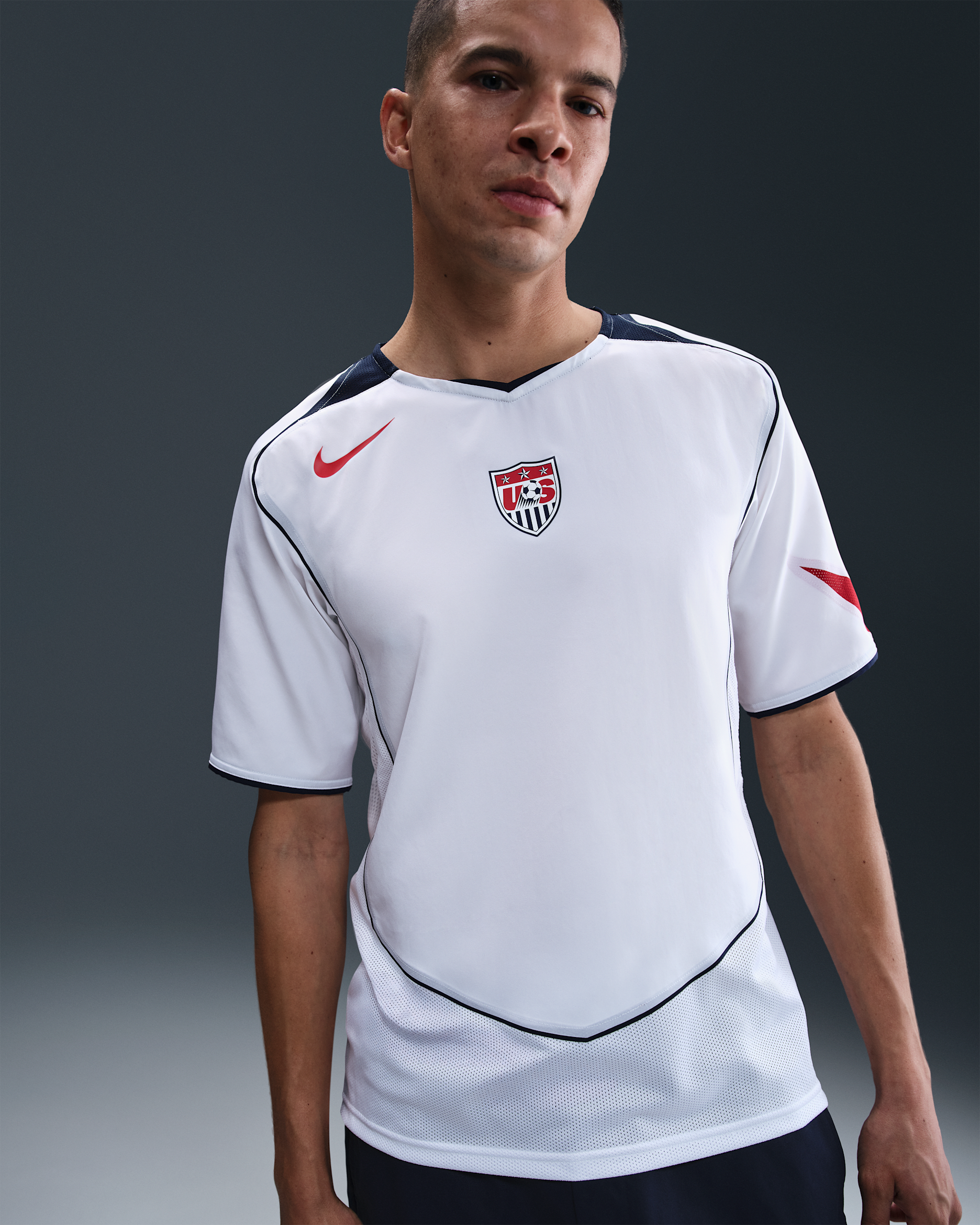 USMNT 2004 Total 90 Reissue Men's Nike Football Replica Shirt - White/College Navy/Gym Red/University Red