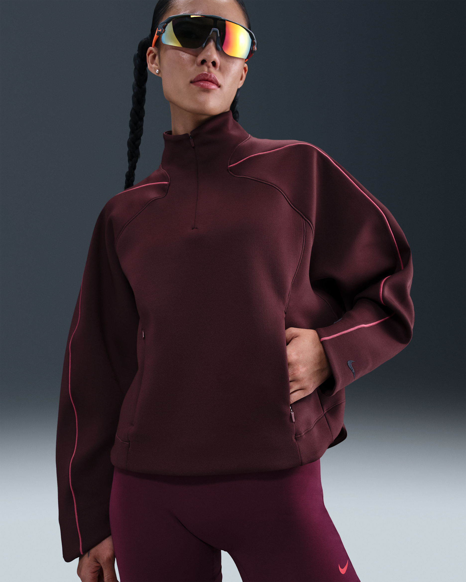 ナイキ ユニバーサ ウィメンズ Dri-FIT 1/4 ジップ トップ - バーガンディクラッシュ/スイートビート/バーガンディアッシュ