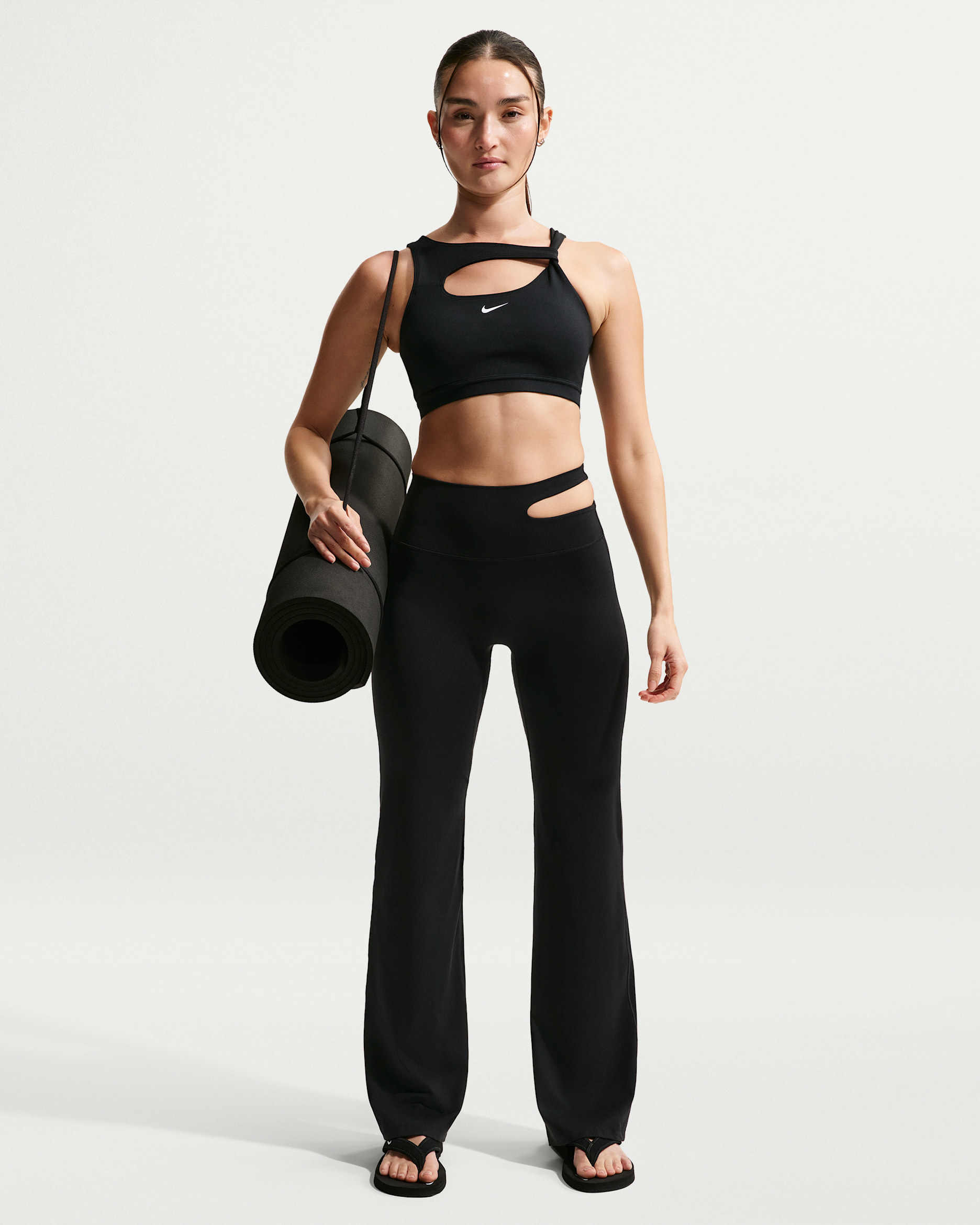 Nike Zenvy Women's High-Waisted Flared Leggings - Black