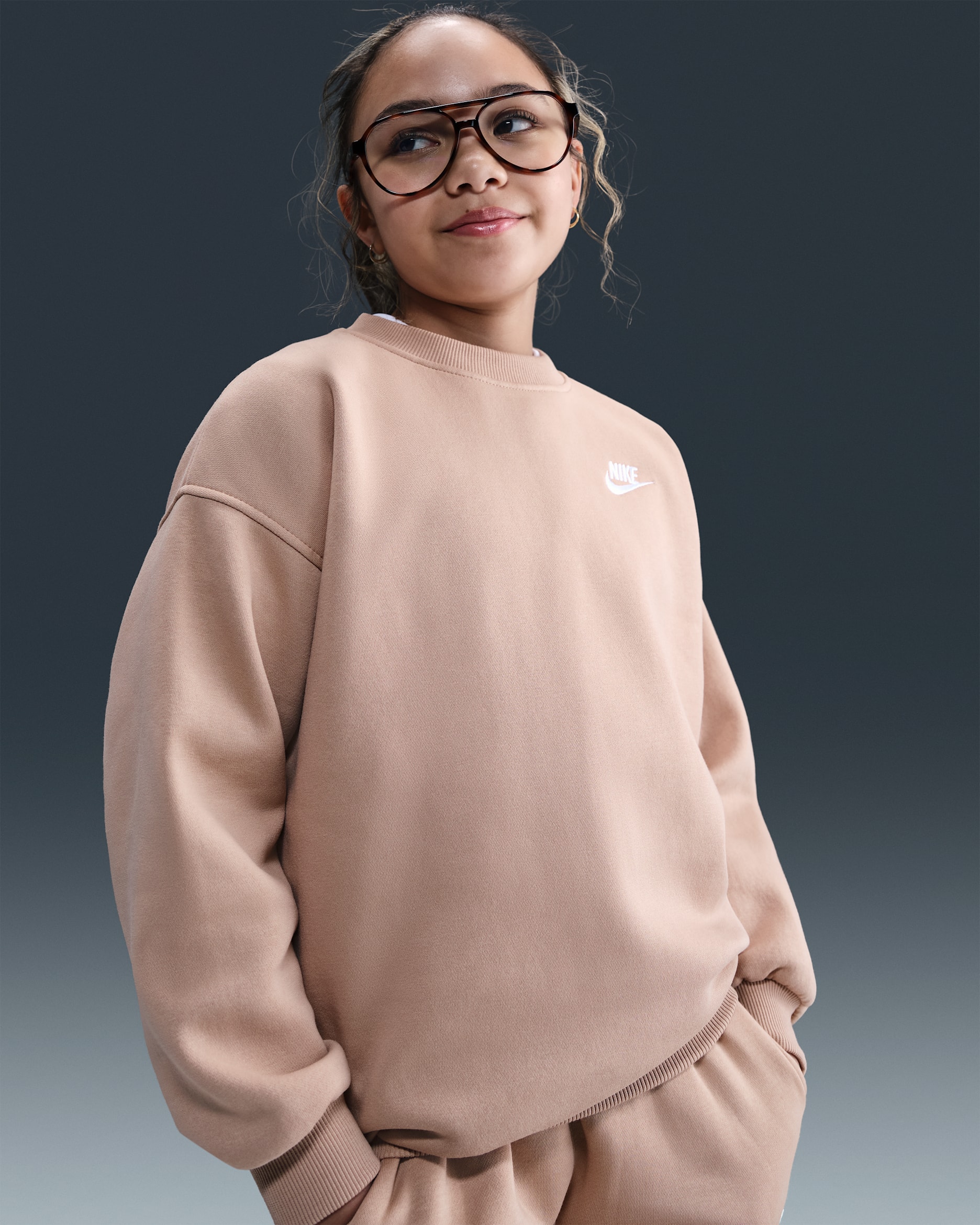 Sudadera oversized para niños talla grande Nike Sportswear Club Fleece - Cáñamo/Cáñamo/Blanco
