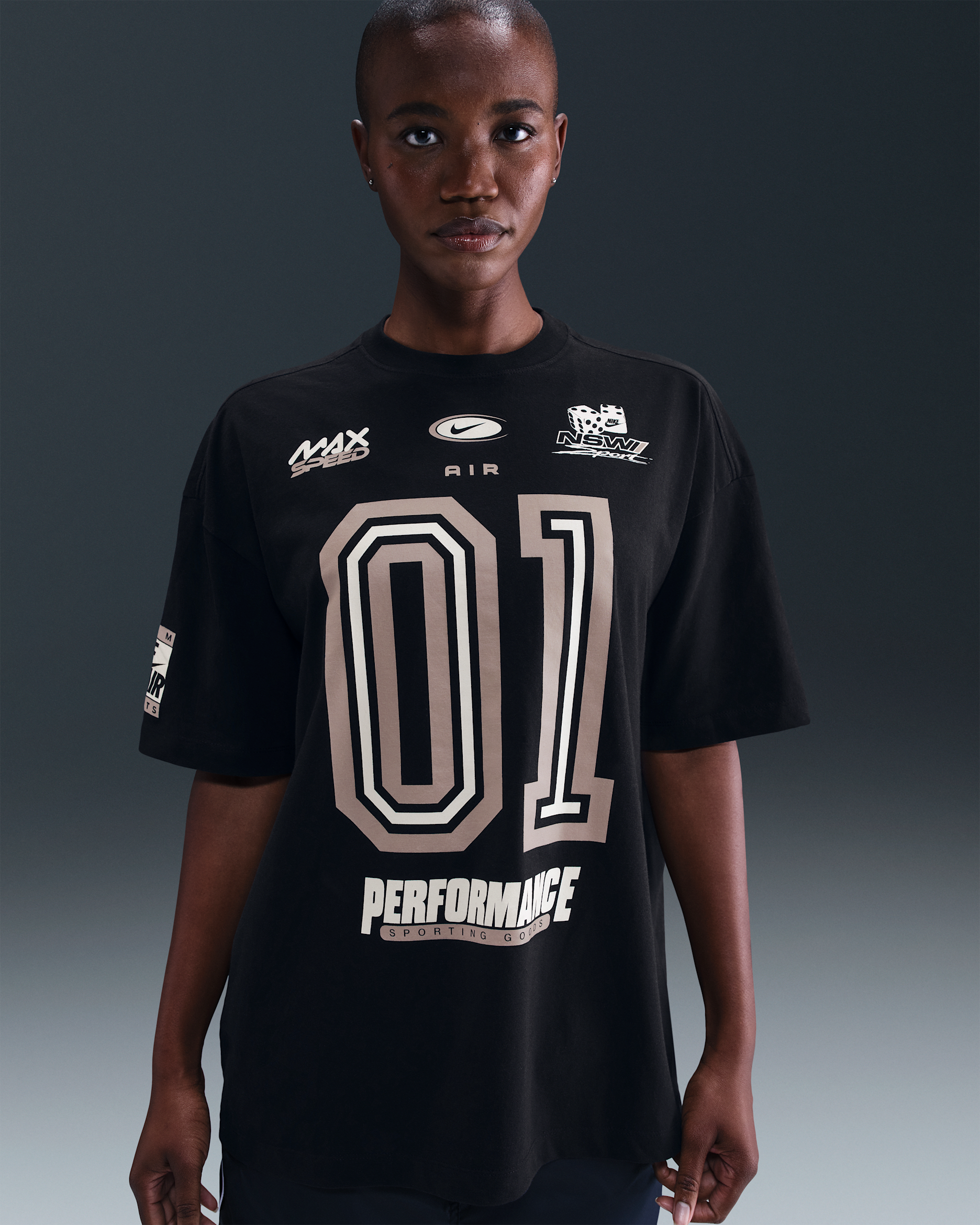 Nike Sportswear Essentials Women's Oversized T-Shirt - Black