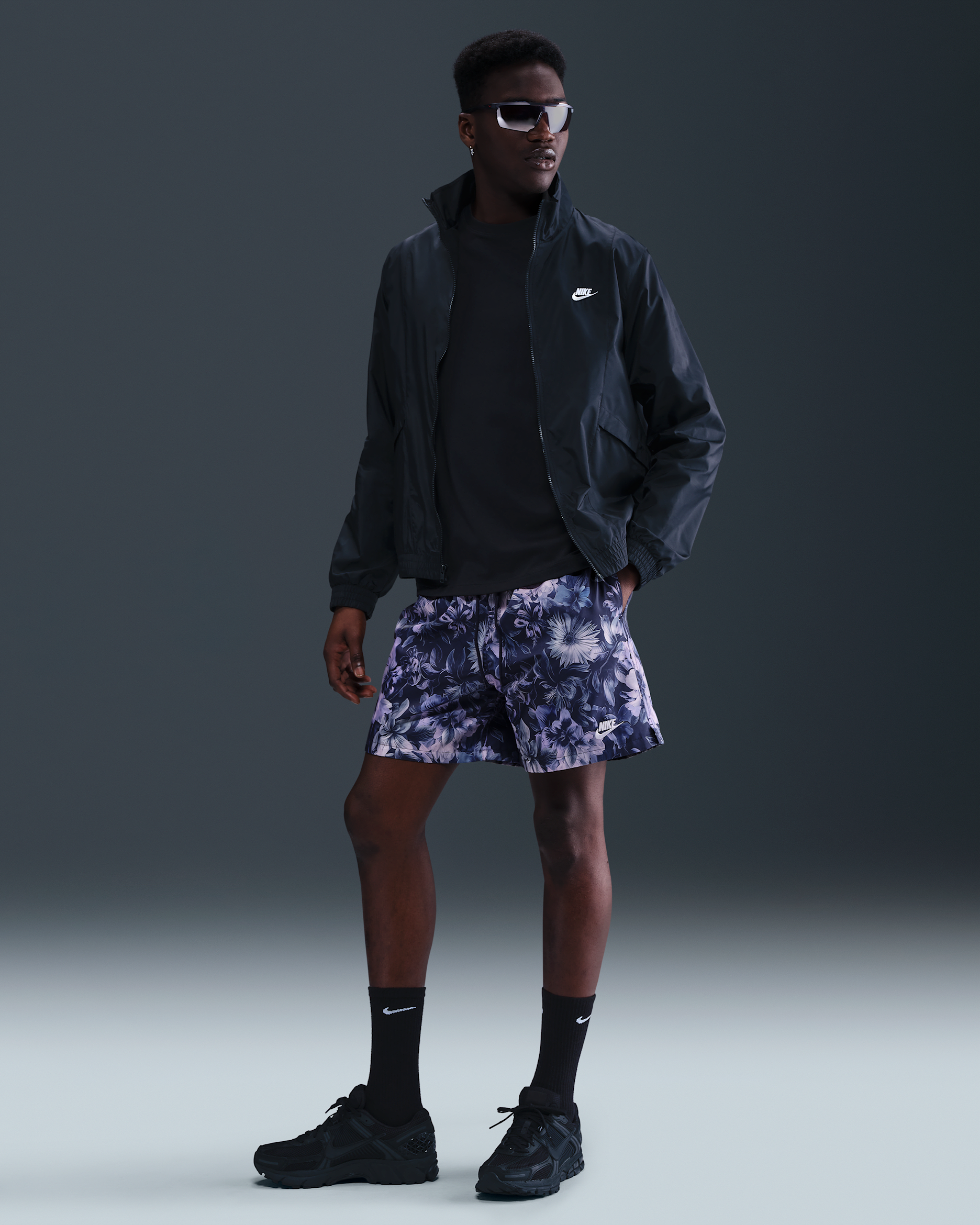 Nike Club Men's Flow Shorts - Midnight Navy/Psychic Blue