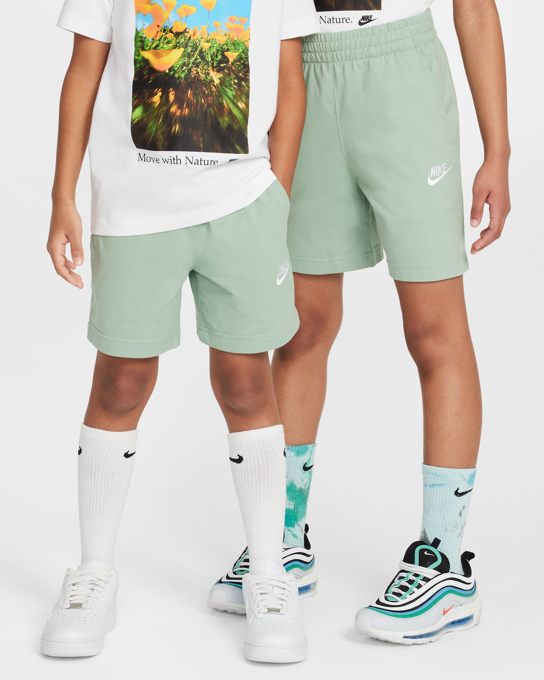 Nike Sportswear Club 大童 6" 針織短褲 - Steam/Steam/白色