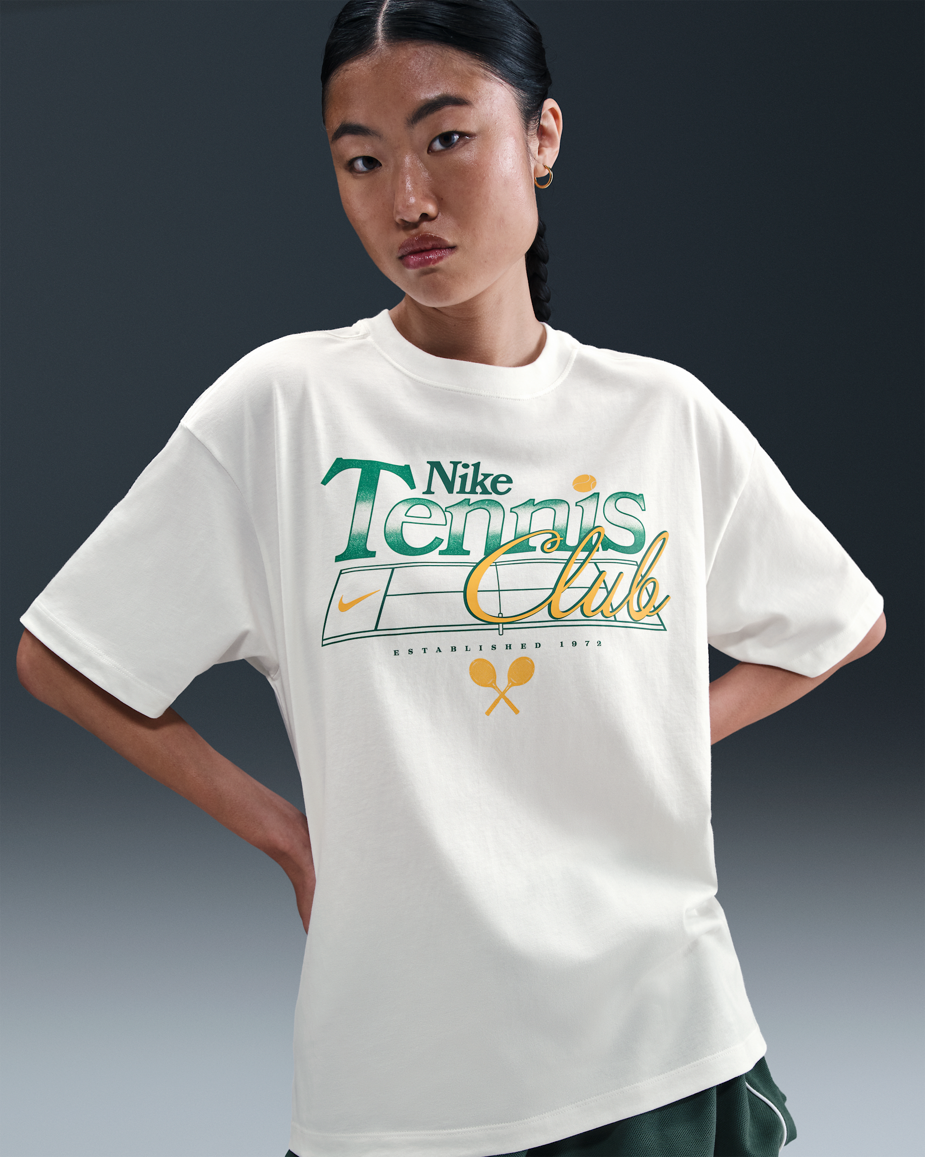 Nike Sportswear Women's Oversized Graphic T-Shirt - Sail