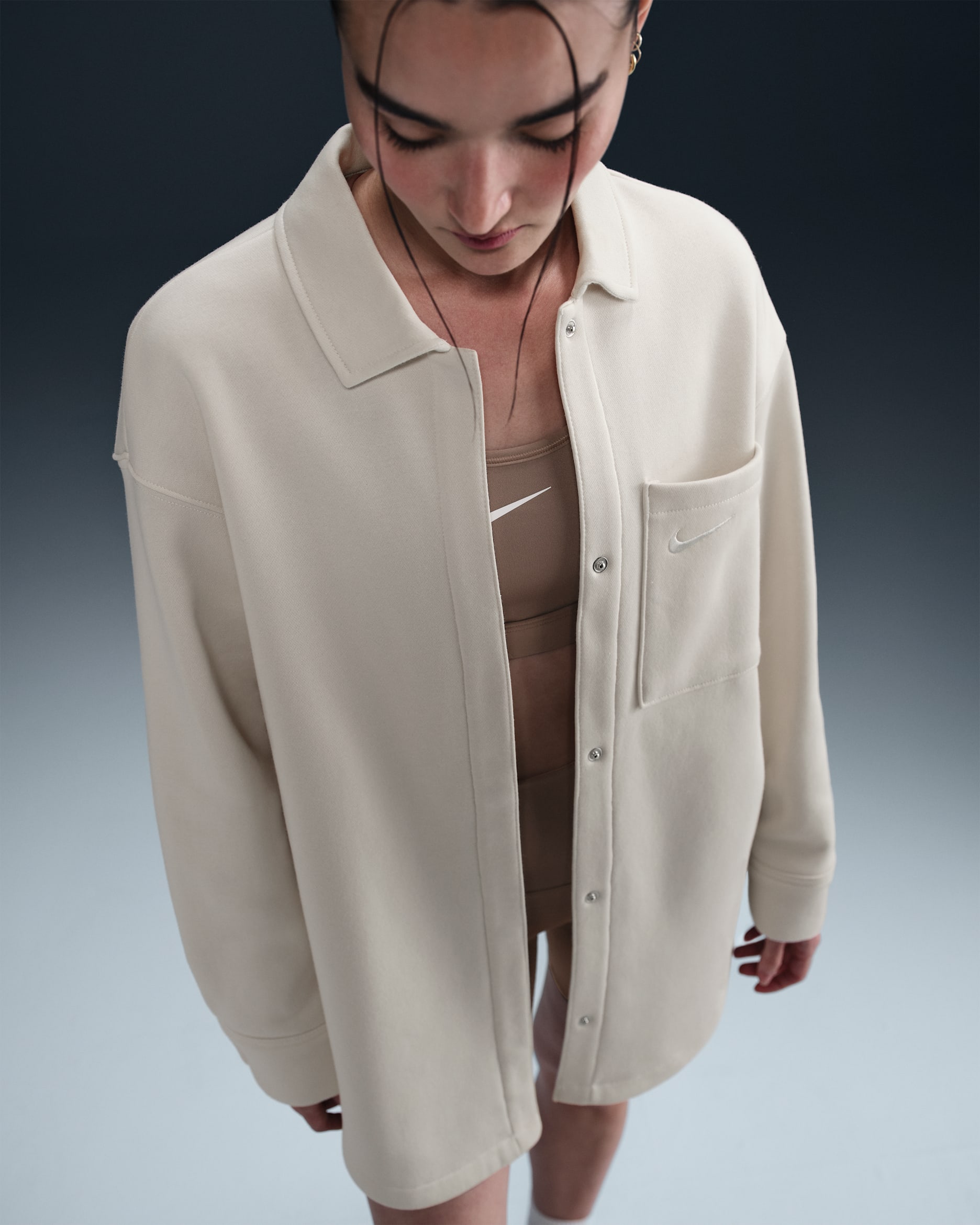 Nike Sportswear Phoenix Fleece Women's Oversized Shirt Jacket - Light Orewood Brown/Sail