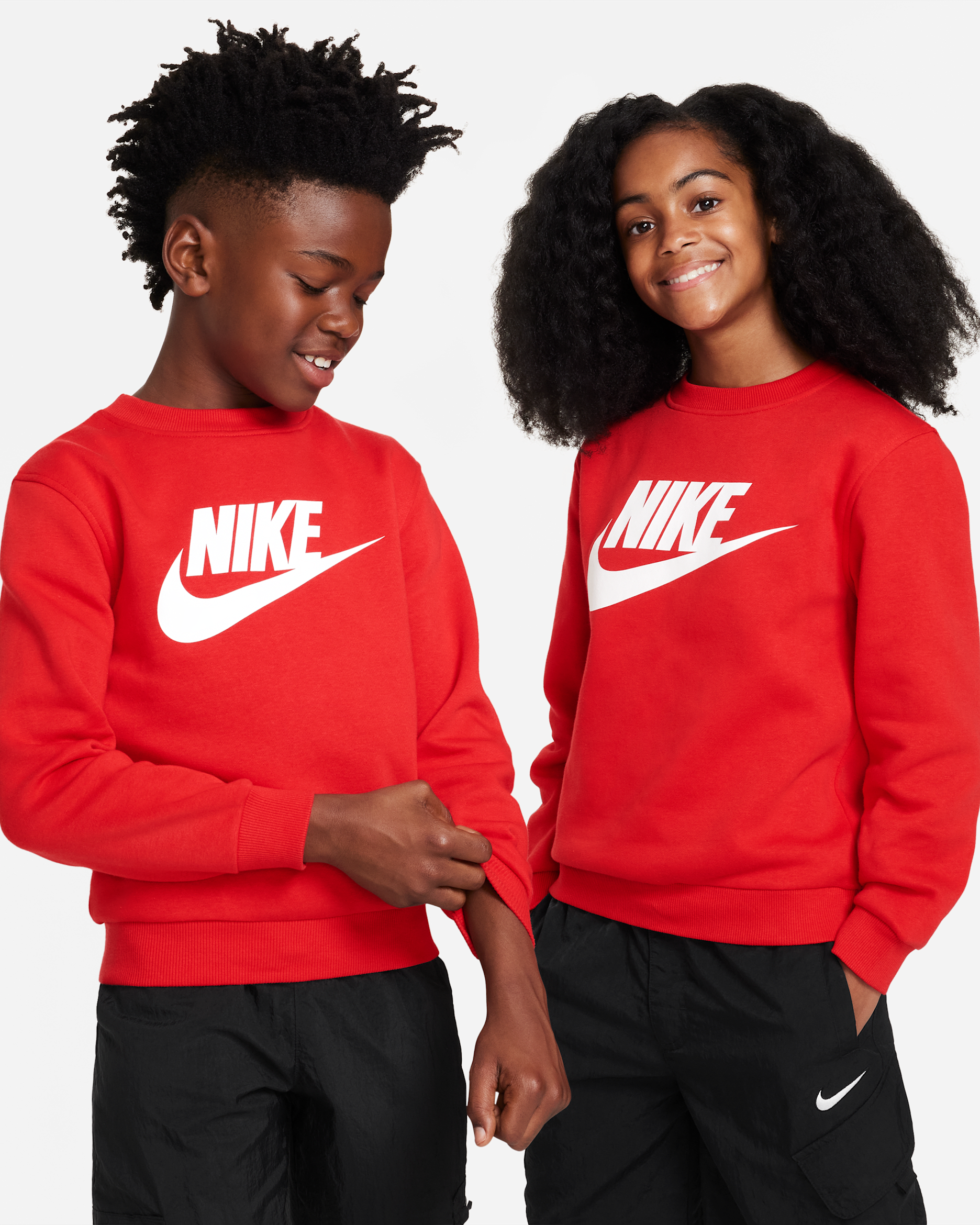 Nike Sportswear Club Fleece Big Kids' Sweatshirt - University Red/White
