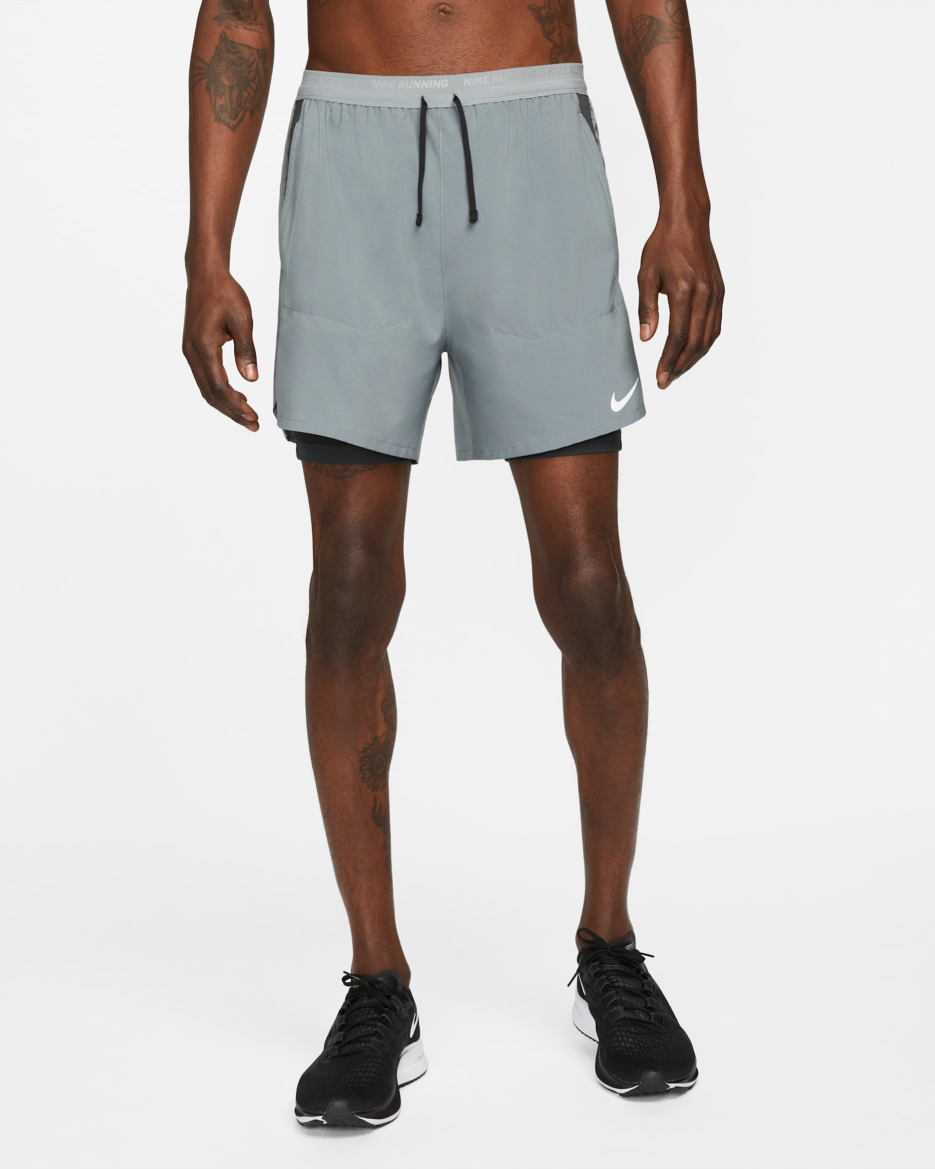 Nike Stride Men's Dri-FIT 13cm (approx.)Hybrid Running Shorts - Smoke Grey/Dark Smoke Grey/Black