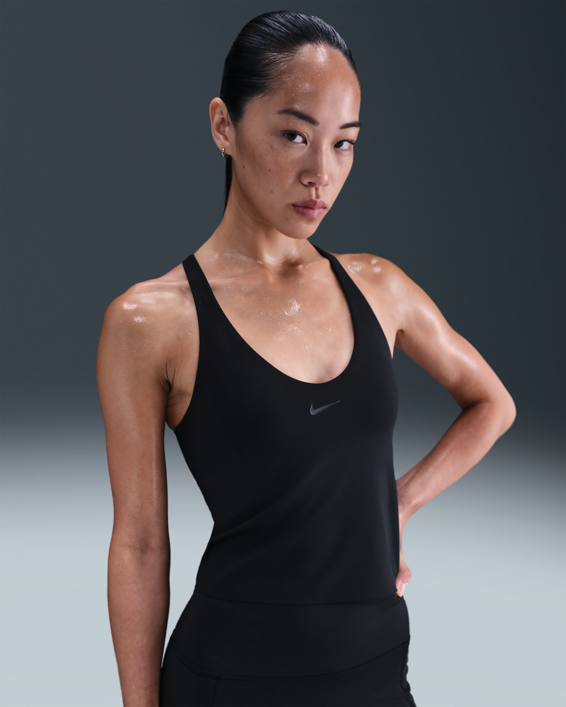 เสื้อกล้ามสปอร์ตบราผู้หญิงซัพพอร์ตระดับกลางเสริมฟองน้ำ Nike Universa - ดำ/Anthracite/Dark Smoke Grey