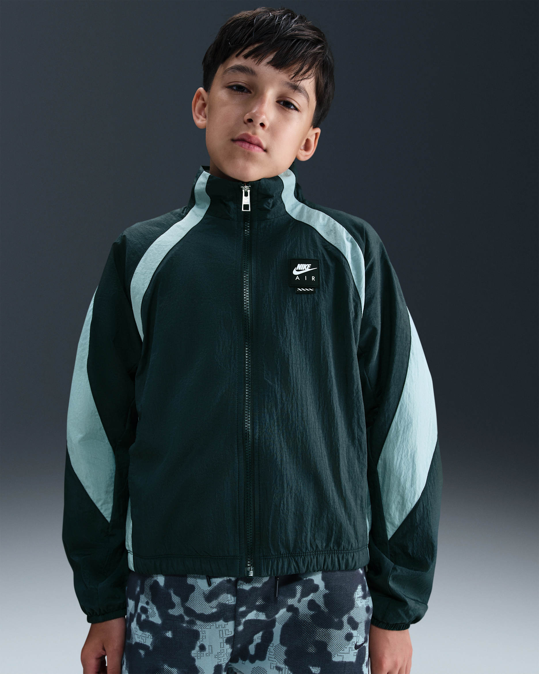 Nike Air vevd treningsjakke til store barn - Seaweed/Cannon/Svart