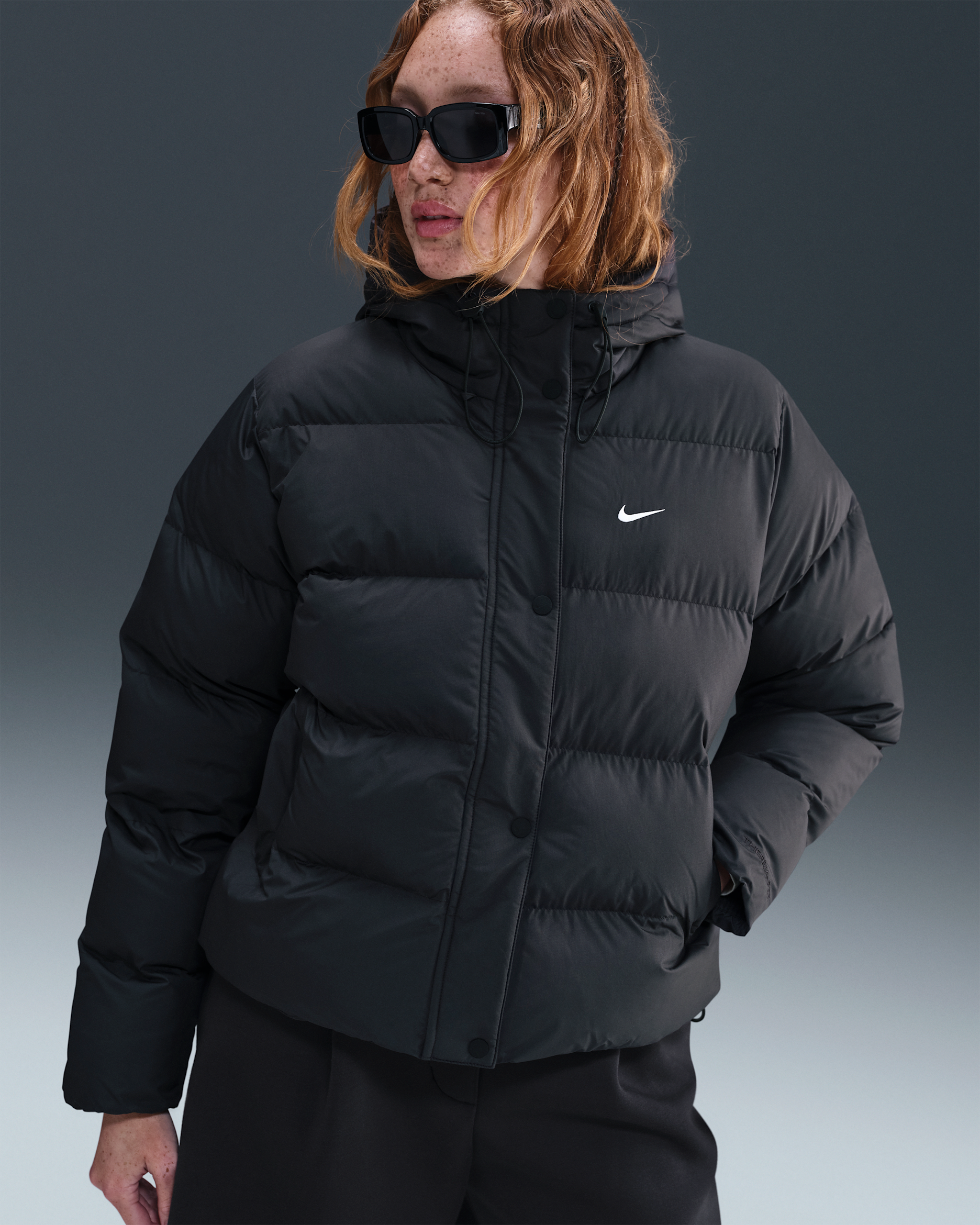 Nike Sportswear Women's Therma-FIT Puffer - Black/White