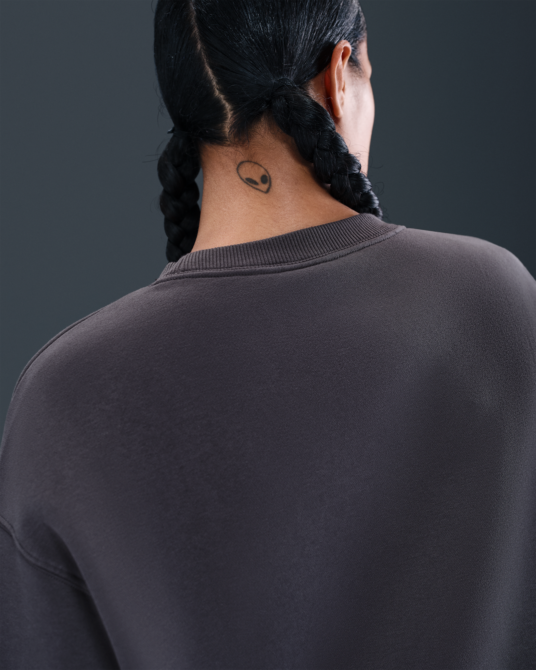 Nike Sportswear Phoenix Fleece Women's Oversized Crew-Neck Sweatshirt