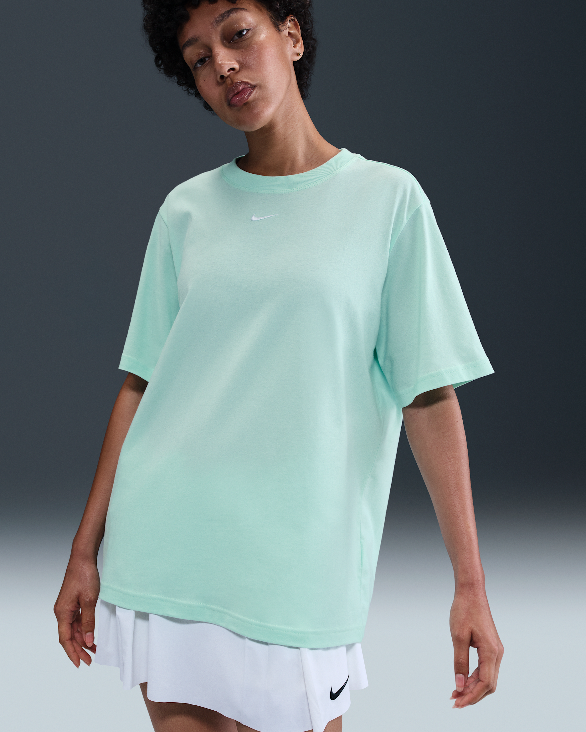 Nike Sportswear Essential Women's T-Shirt - Mint Foam