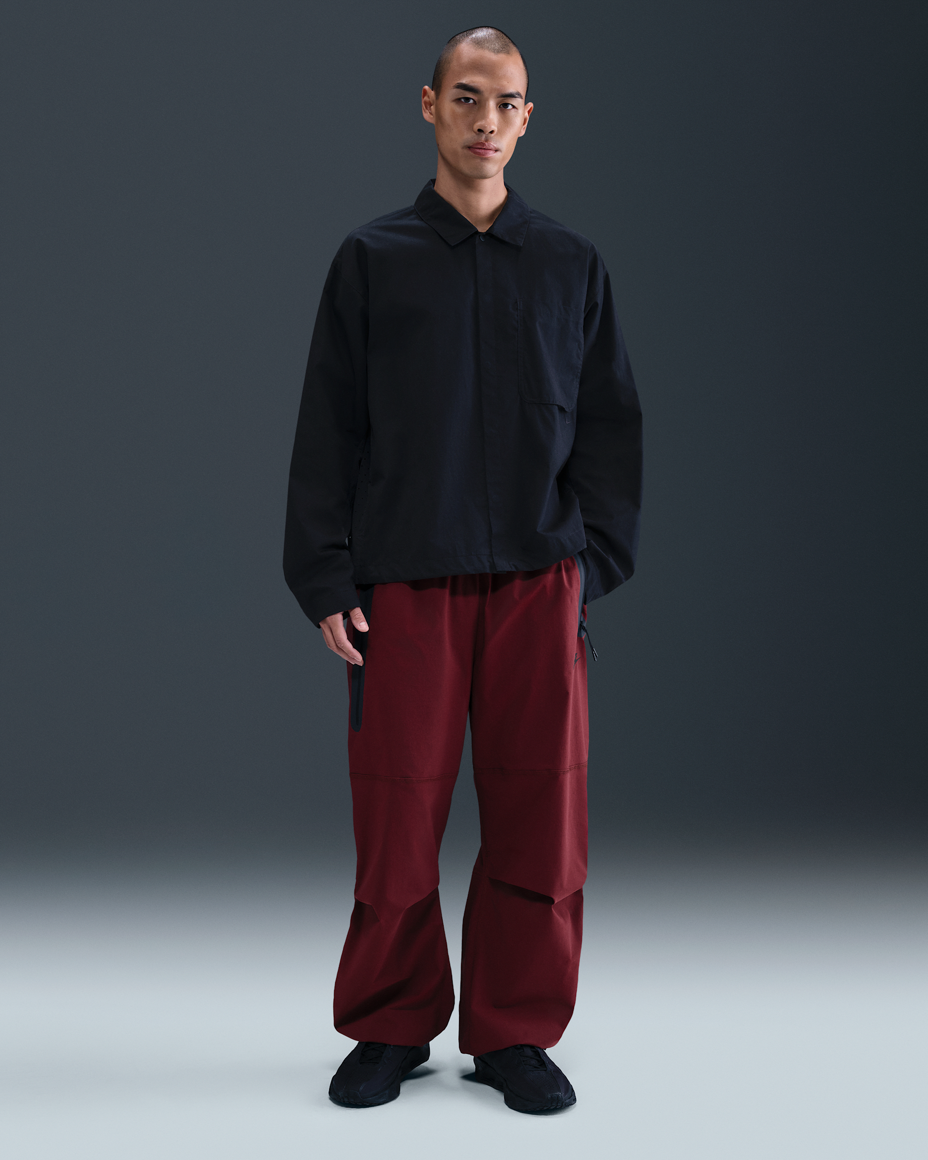Nike Tech Pantalons oversized de teixit Woven - Home - Dark Team Red/Dark Team Red/Negre