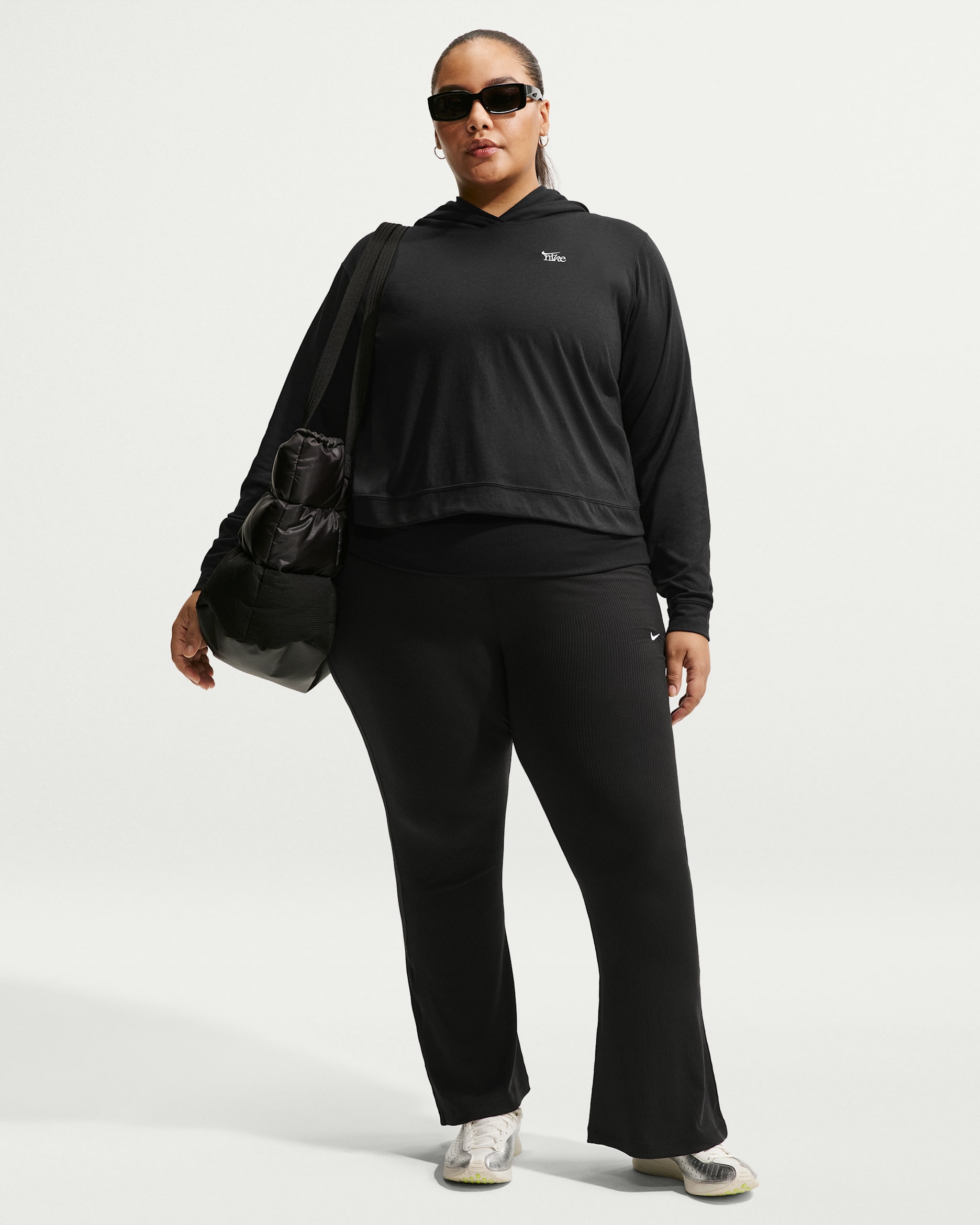 Nike Sportswear Chill Knit Women's Mid-Rise Tight Ribbed Pants (Plus Size) - Black/Sail