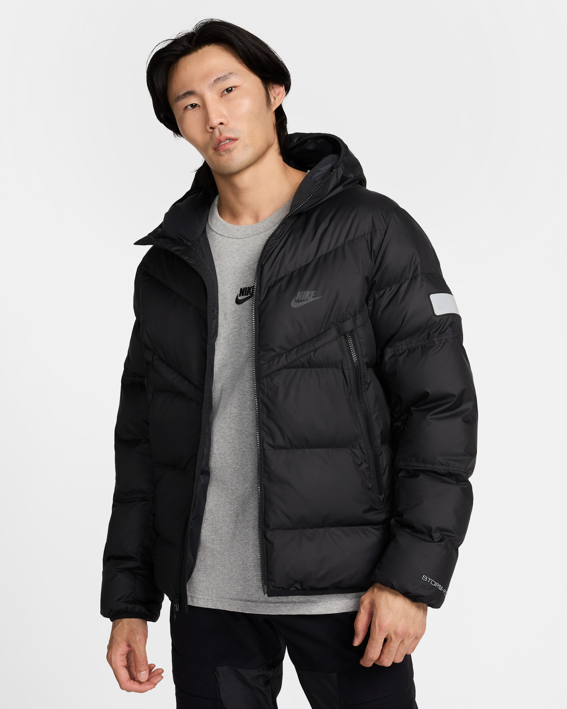 Casaco Storm-FIT Nike Sportswear Windrunner Air Max PrimaLoft® para homem - Preto/Preto/Preto