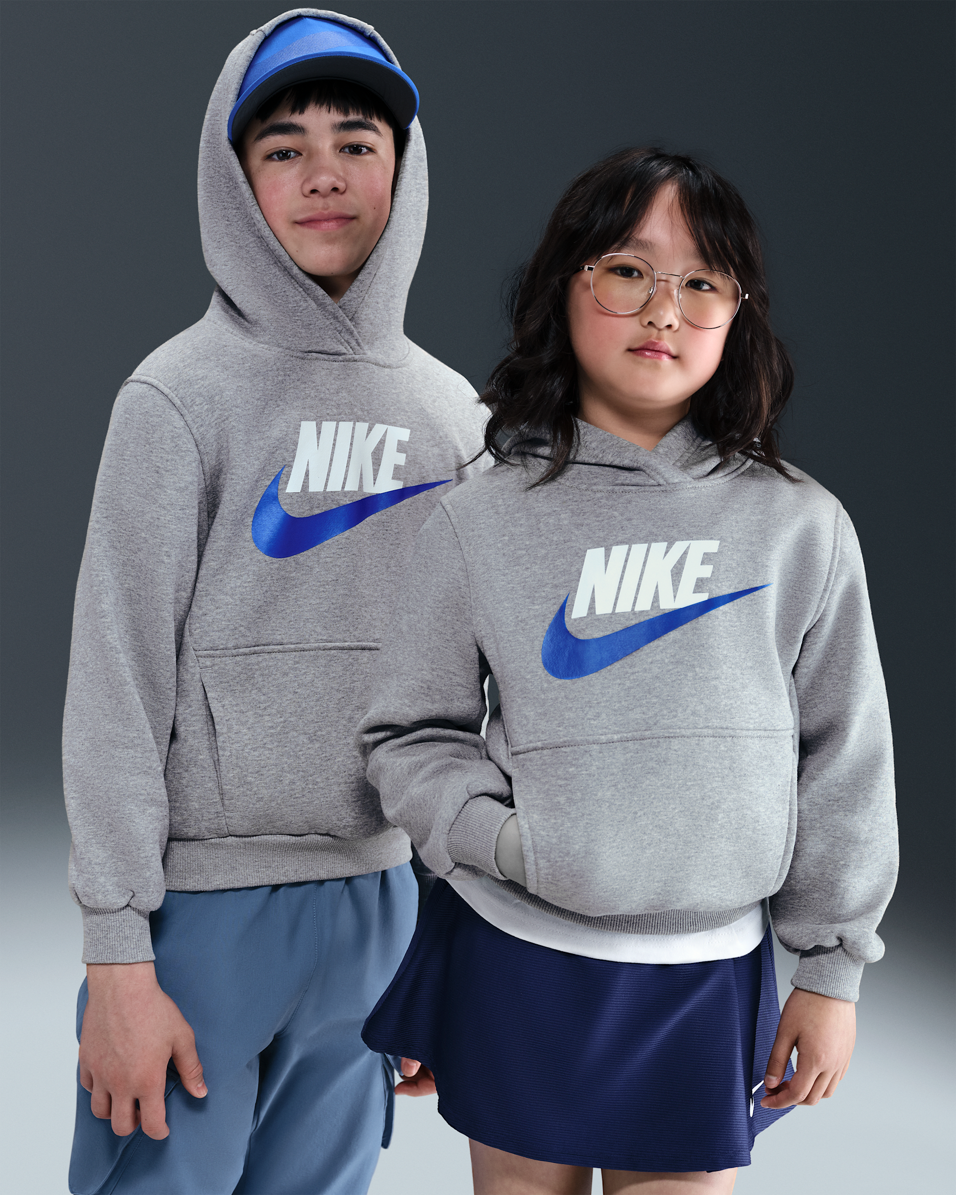 Nike Sportswear Club Fleece Big Kids' Hoodie - Dark Grey Heather/Game Royal
