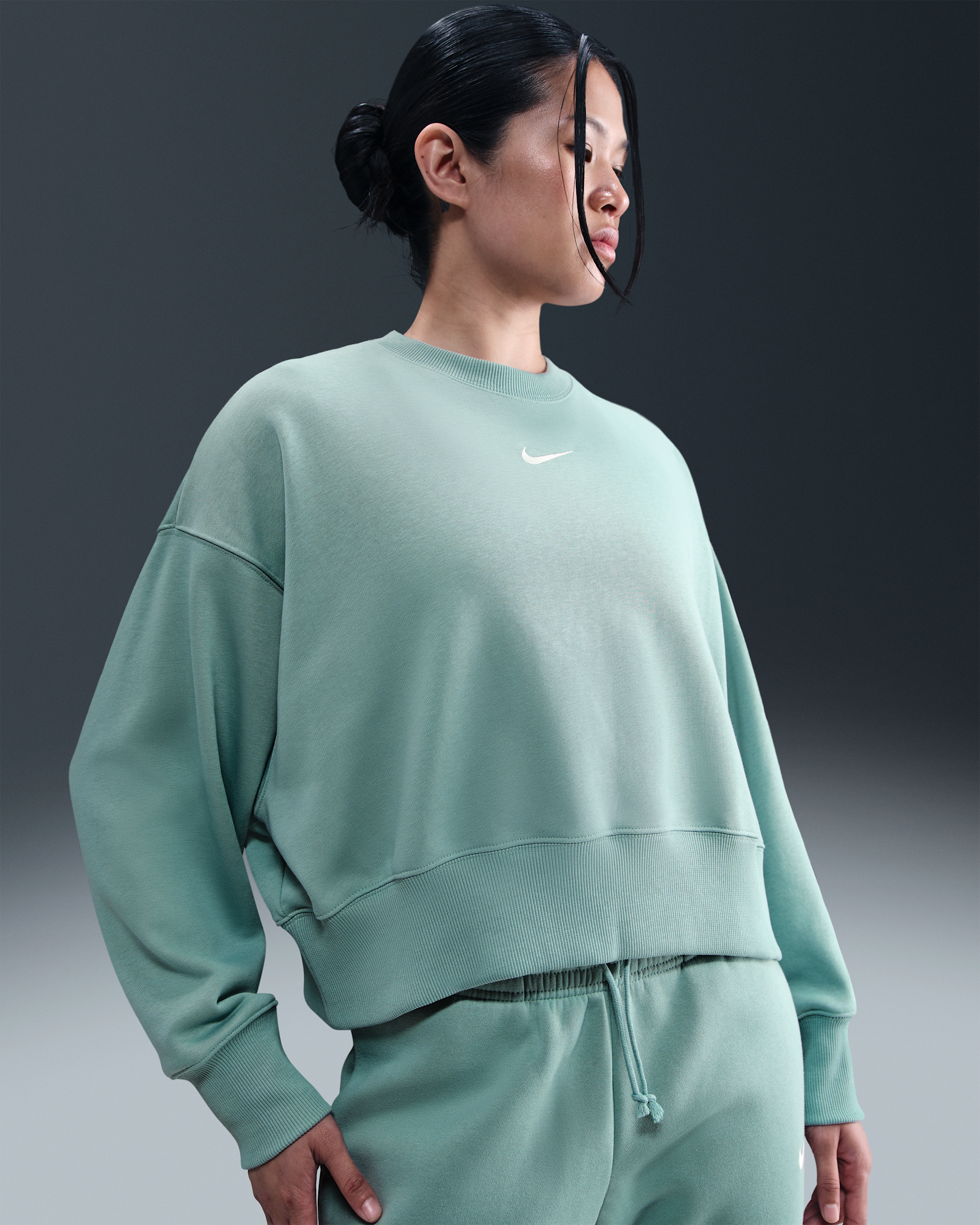 Nike Sportswear Phoenix Fleece Women's Over-Oversized Crew-Neck French Terry Sweatshirt - Cannon/Sail