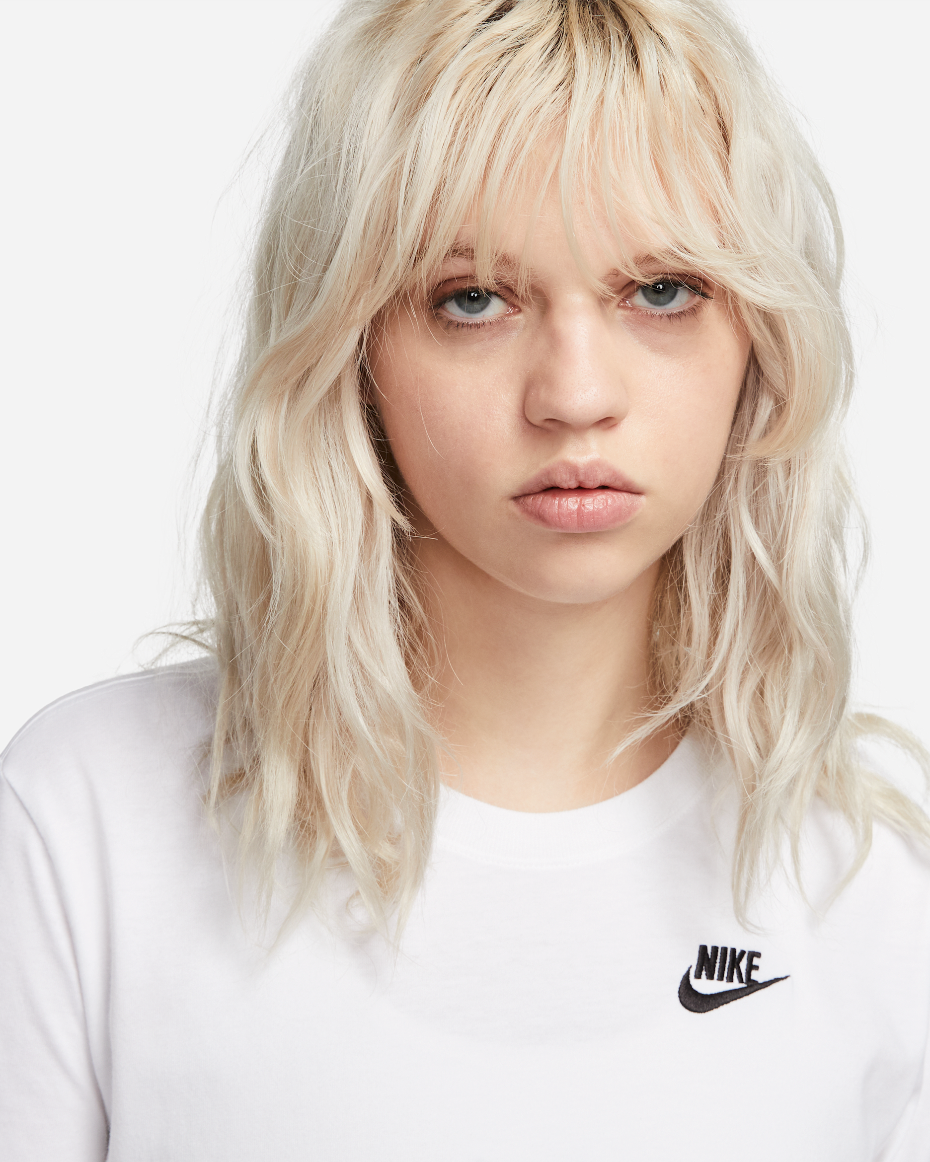 Nike Sportswear Club Essentials Women's T-Shirt