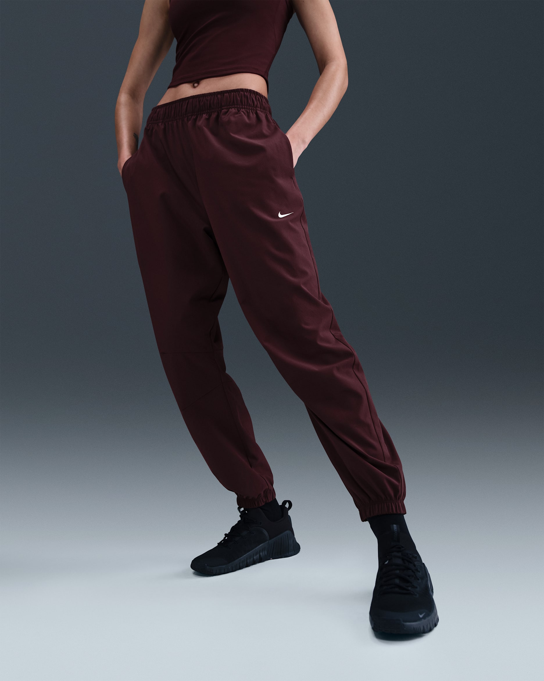 Nike One Women's Repel High-Waisted Woven Pants