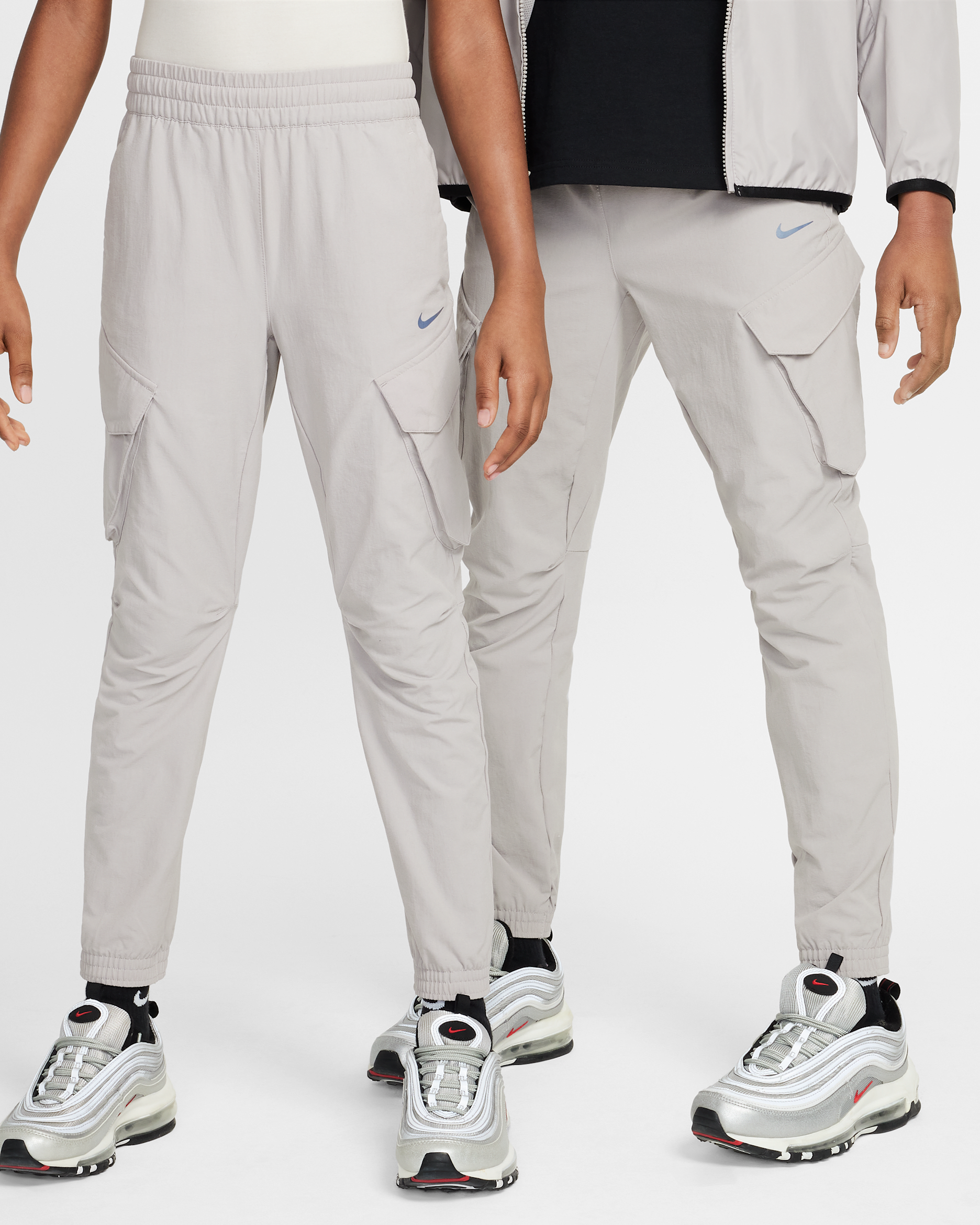 Nike Sportswear City Utility Older Kids' Cargo Trousers - College Grey/Black