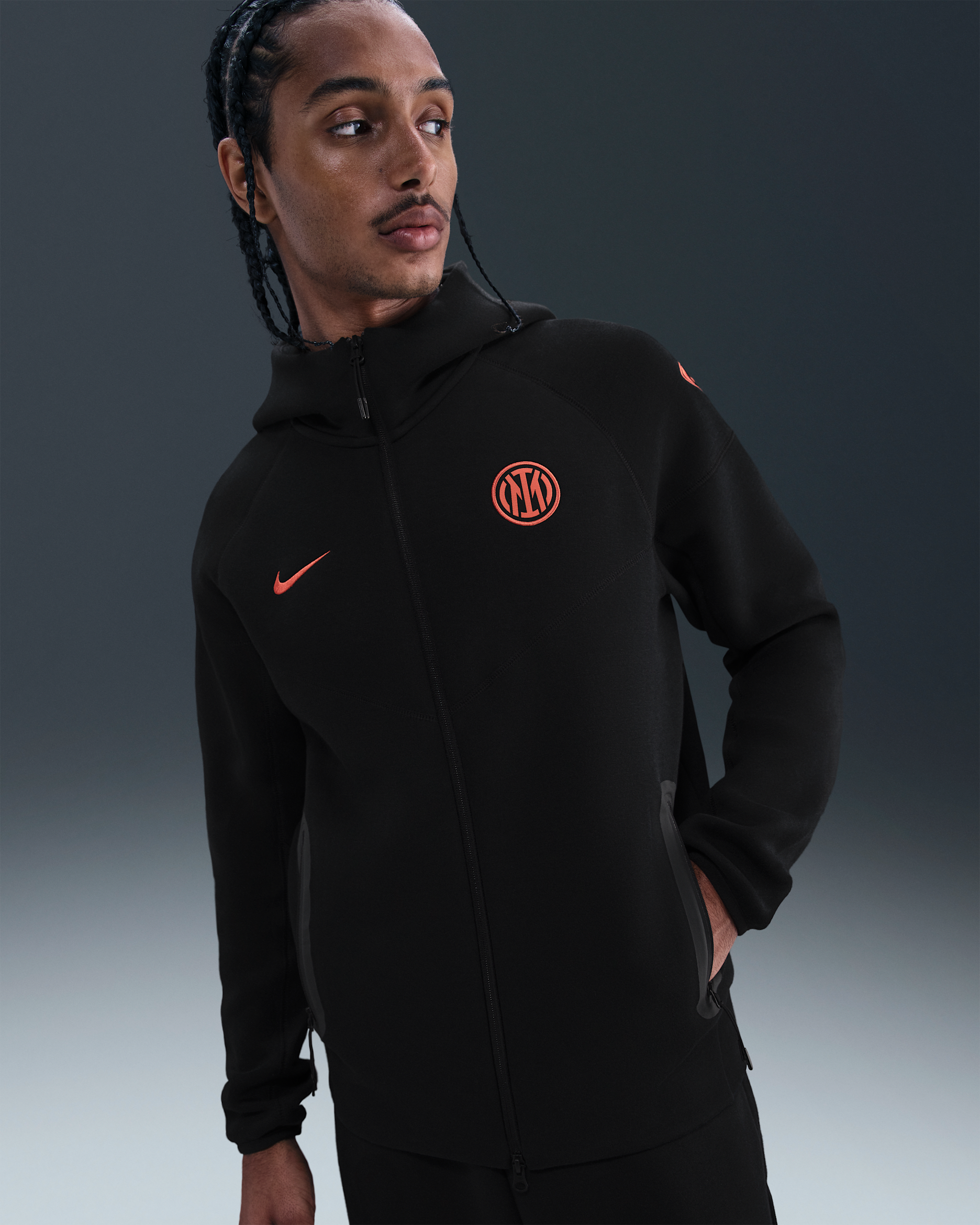 Inter Milan Tech Windrunner Men's Nike Total 90 Football Fleece Hoodie - Black/Safety Orange