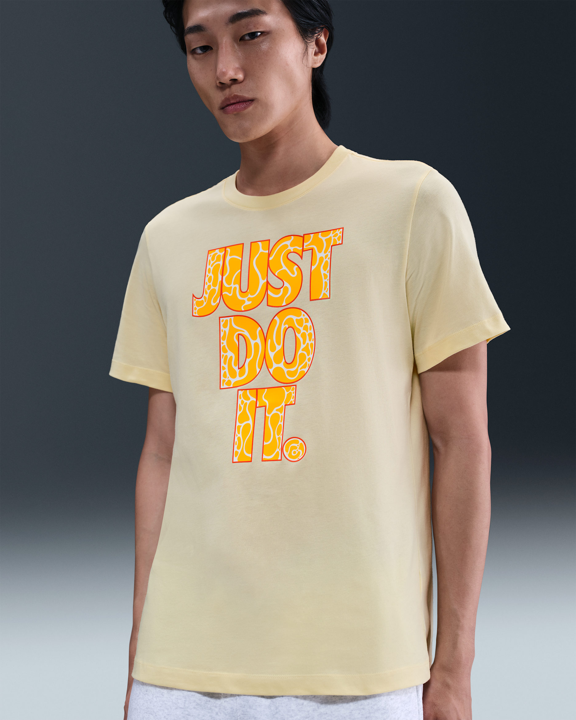 Nike Sportswear Men's T-Shirt - Alabaster