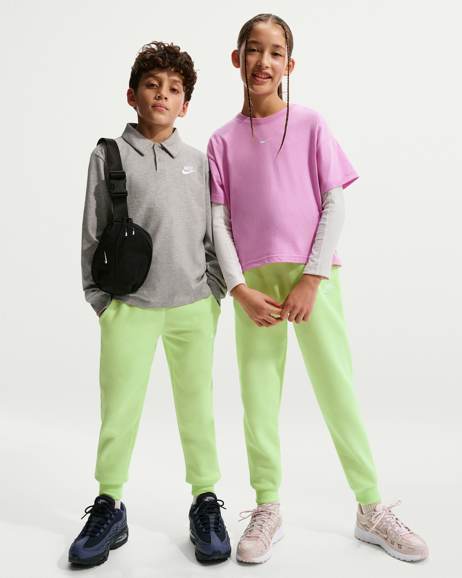 Nike Sportswear Club Fleece Big Kids' Joggers - Light Liquid Lime/White