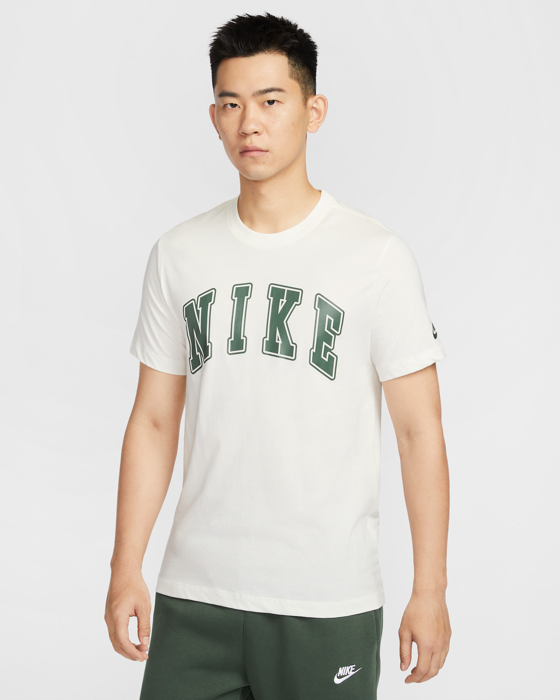 Nike Sportswear Club Men's T-Shirt - Sail
