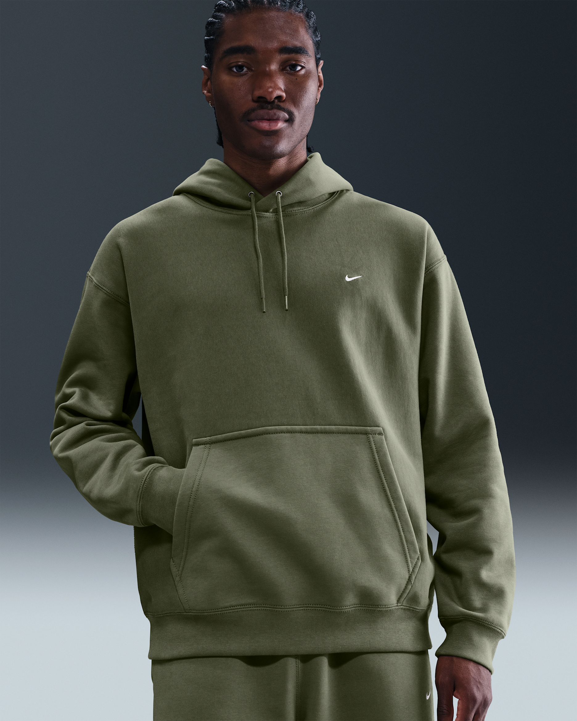Nike Solo Swoosh Men's Pullover Hoodie - Medium Olive/Medium Olive/White