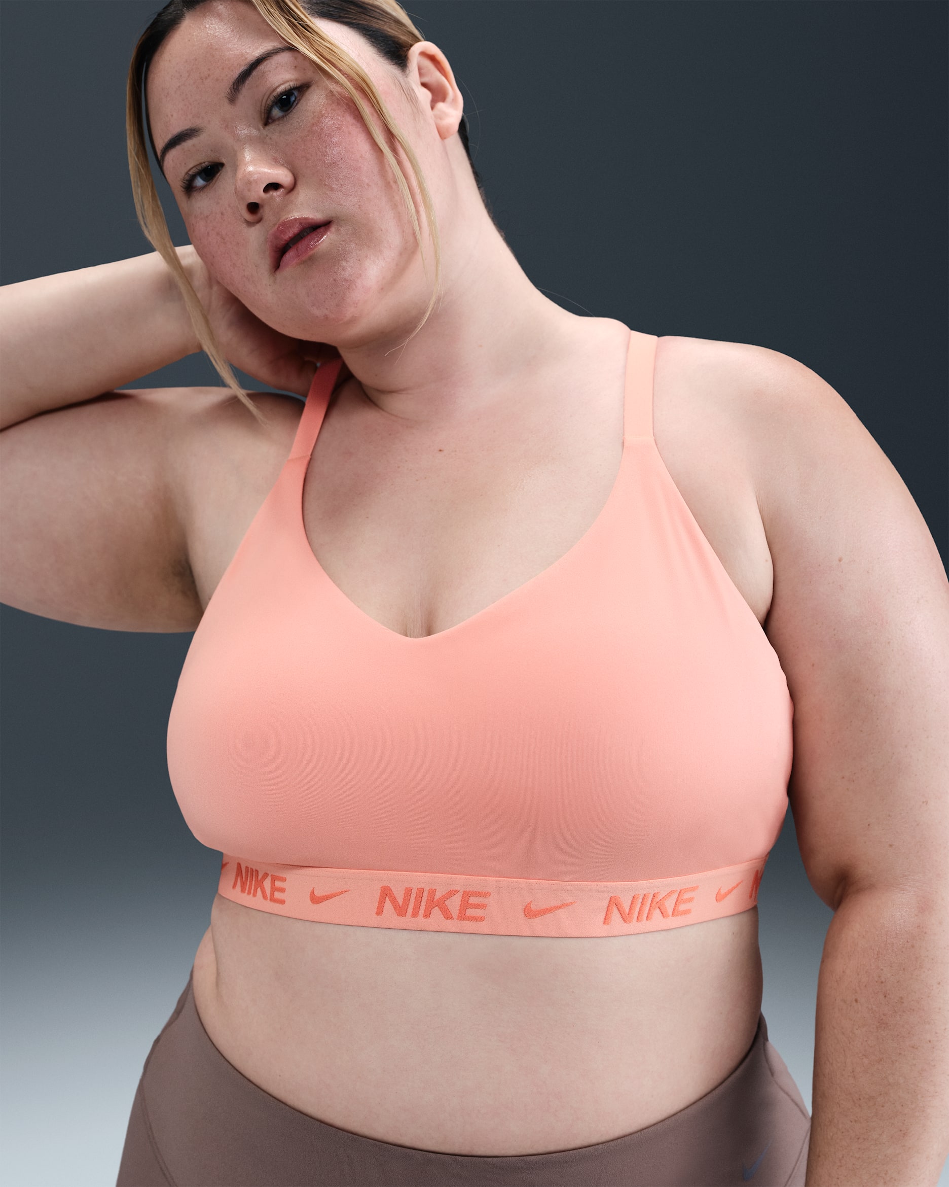 Nike Indy Light Support Women's Padded Adjustable Sports Bra (Plus Size) - Apricot Agate/Apricot Agate