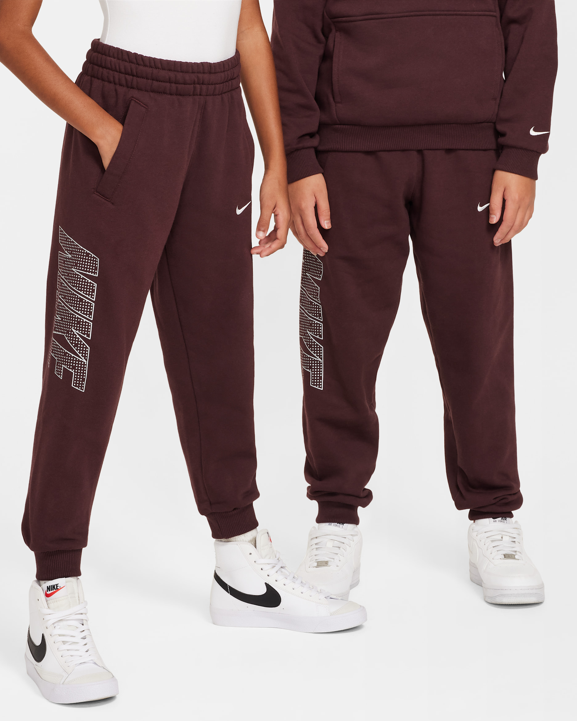 Joggers para niños talla grande Nike Sportswear Club Fleece - Burdeos enérgico/Plata metalizado