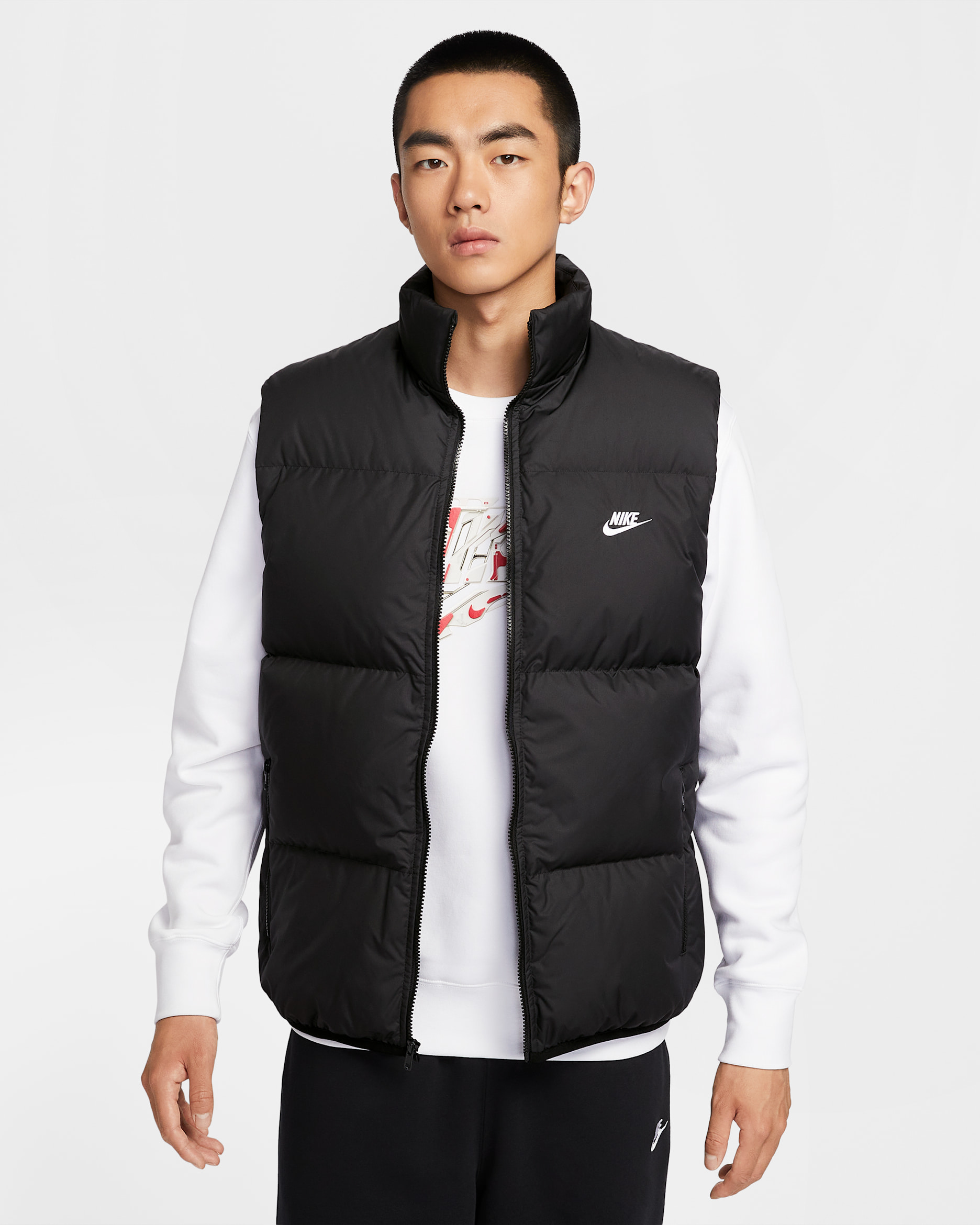 Nike Sportswear Club Men's Therma-FIT Puffer Vest - Black/White