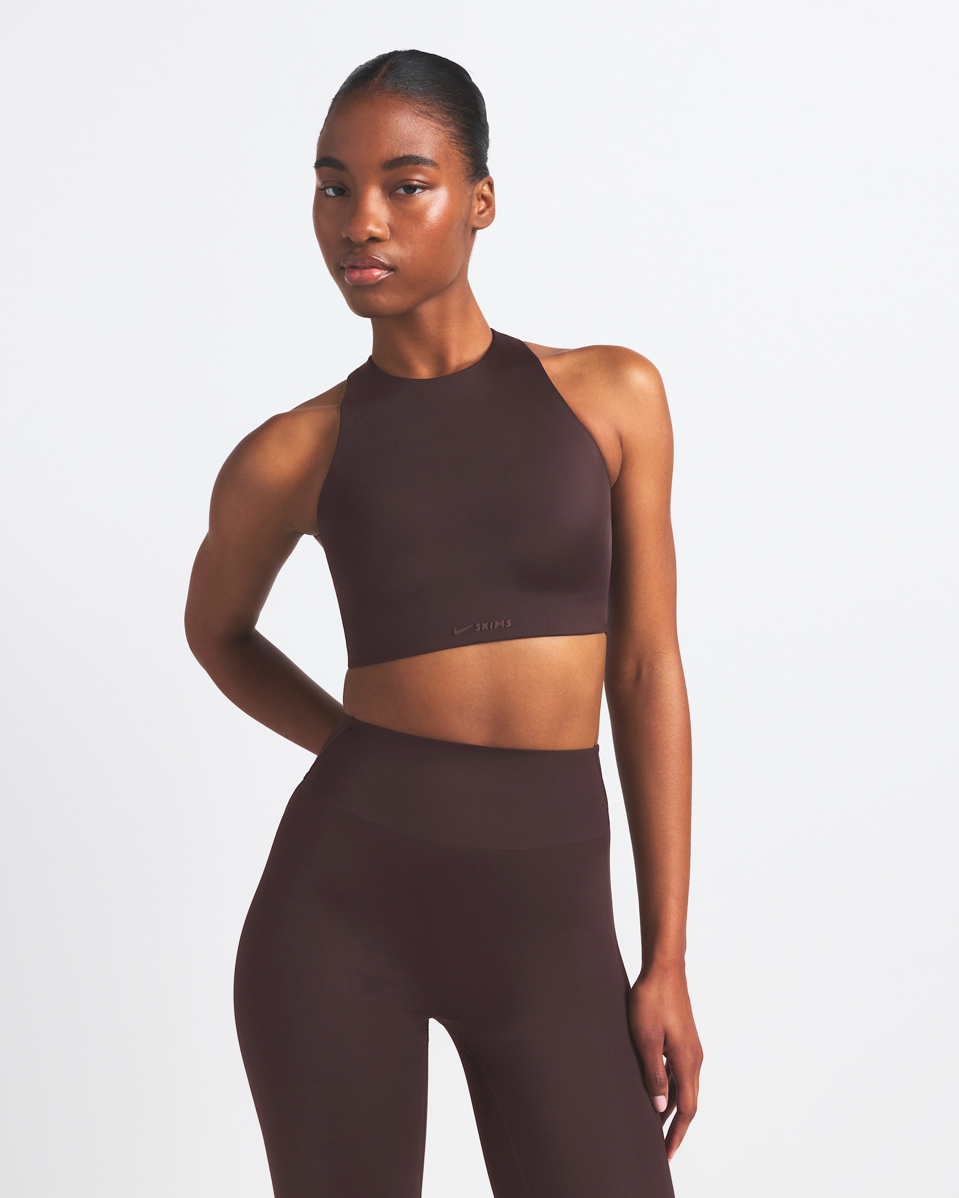 NikeSKIMS Shine Women's High-Neck Bra - NSKM PHOENIX