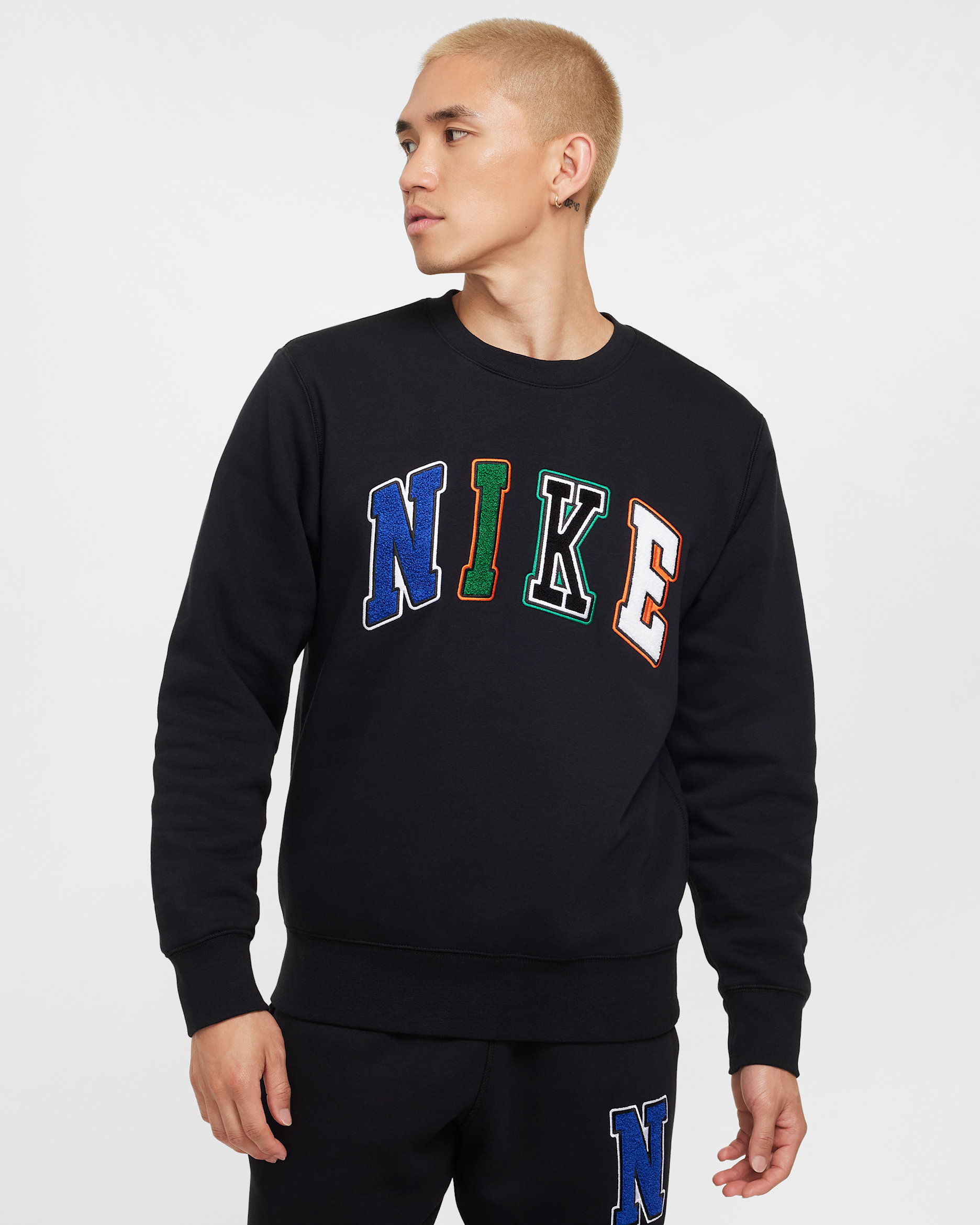 나이키 클럽 남성 크루 - 블랙/화이트