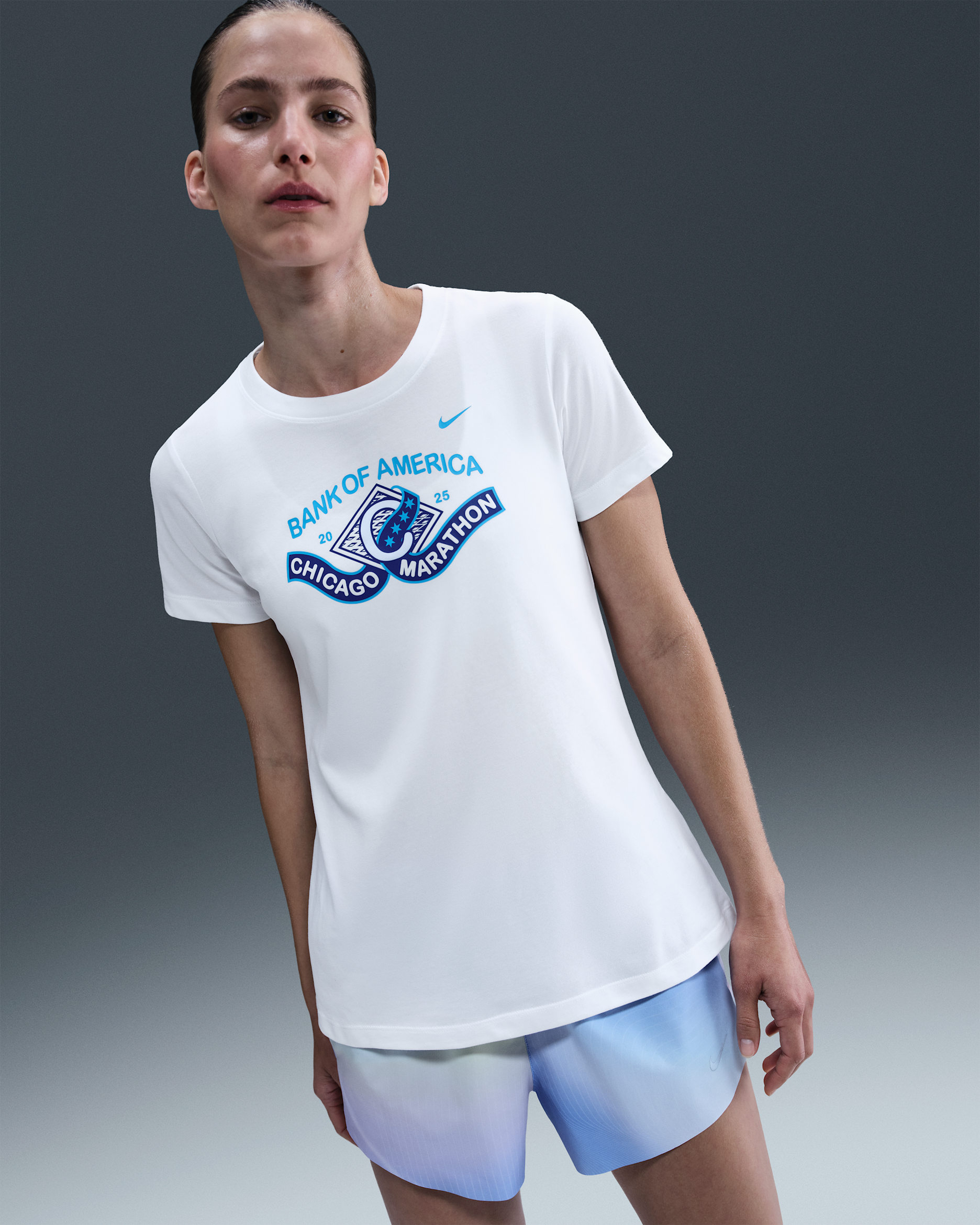 Playera de correr Dri-FIT para mujer Nike - Blanco/Azul corriente claro