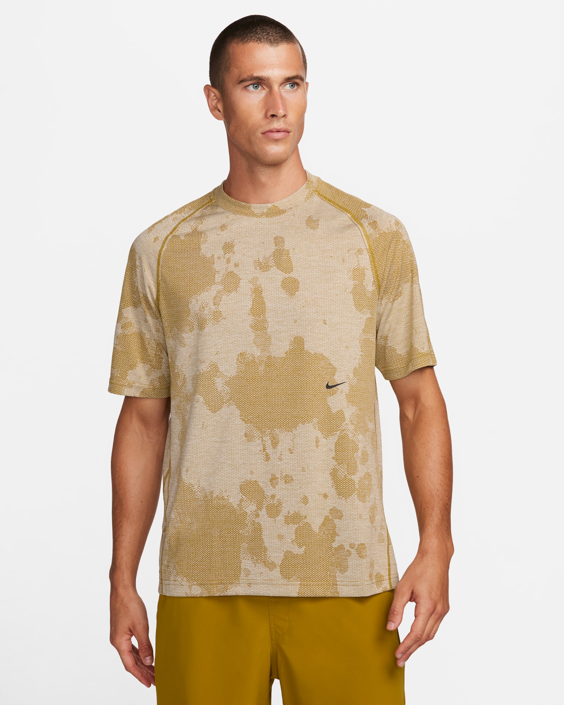 Nike Dri-FIT ADV A.P.S. Men's Engineered Short-Sleeve Fitness Top - Bronzine/Black