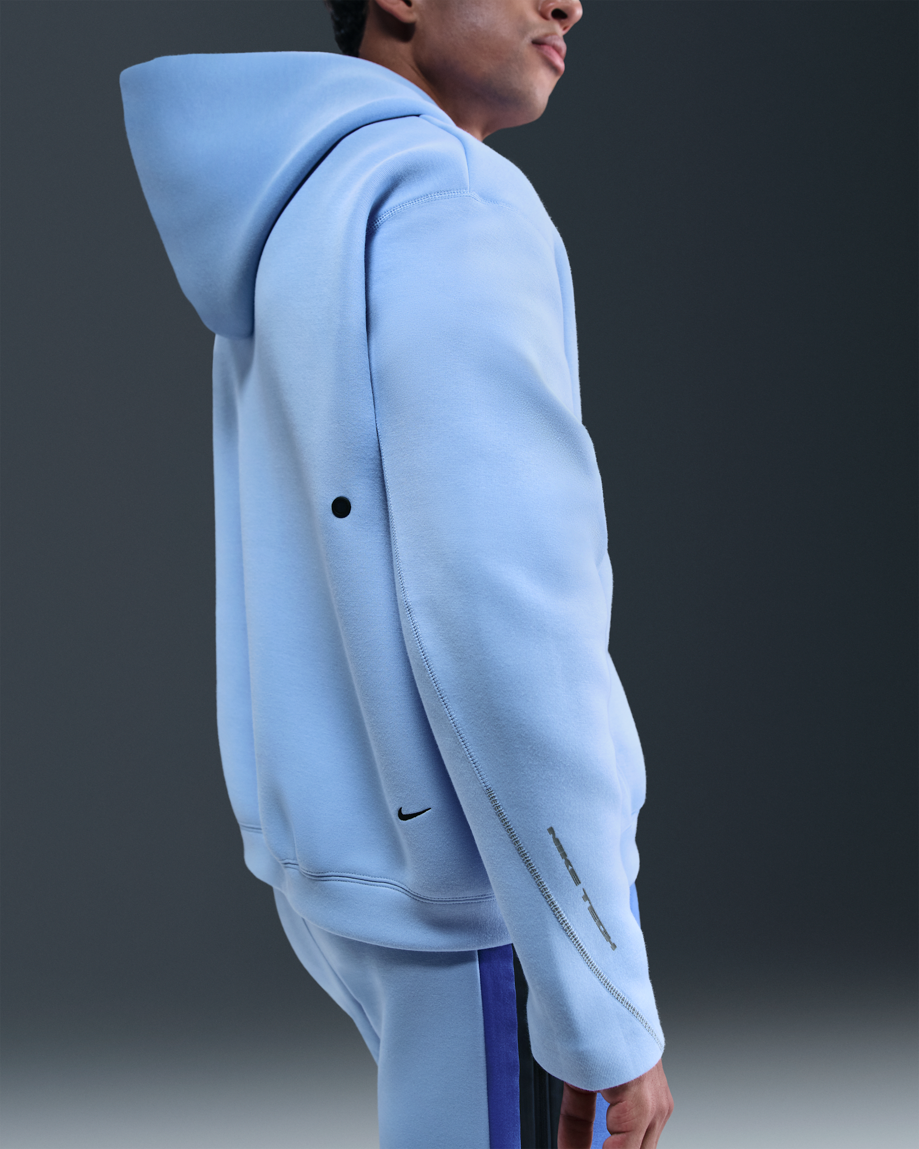 Nike Tech Men's Fleece Oversized Hoodie