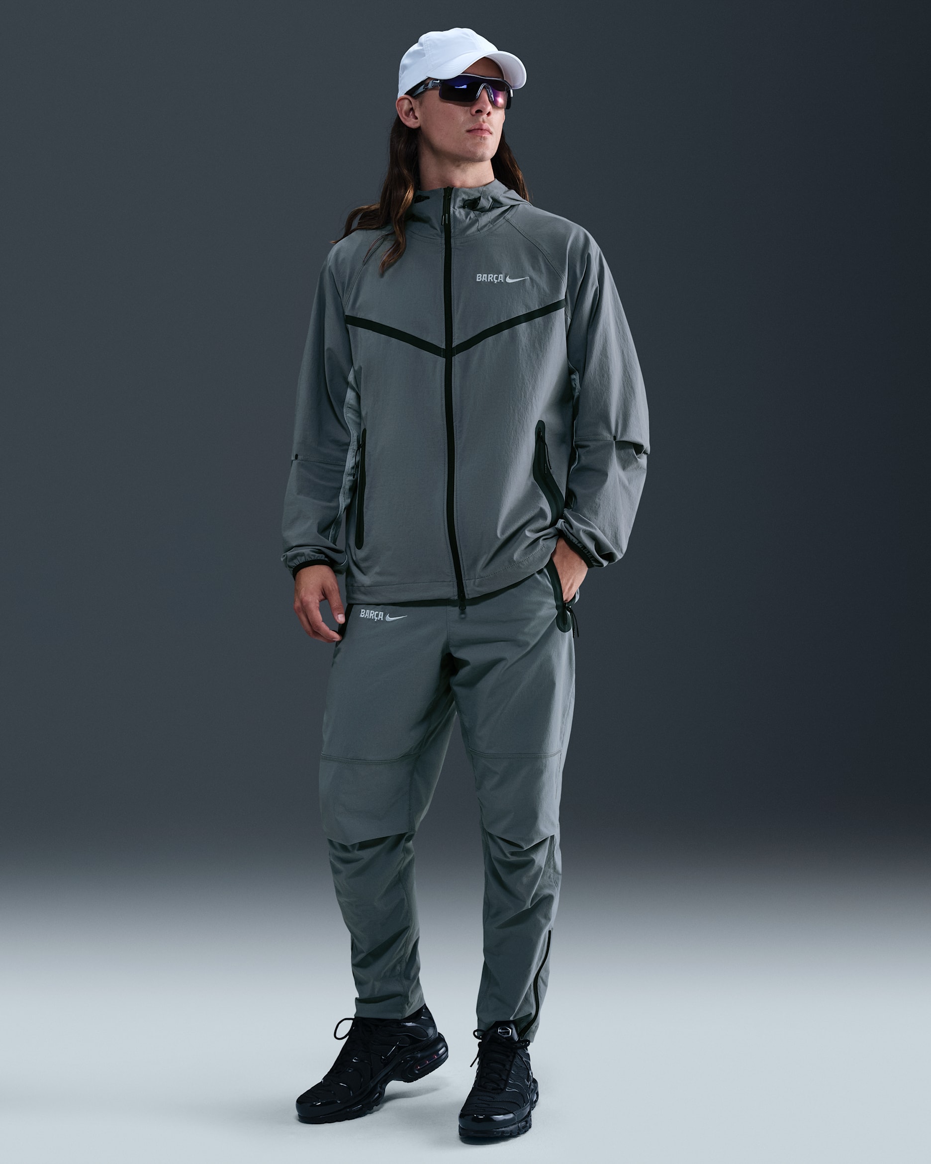 Ανδρικό ποδοσφαιρικό υφαντό παντελόνι Nike Μπαρτσελόνα Tech - Smoke Grey/Light Smoke Grey/Light Smoke Grey