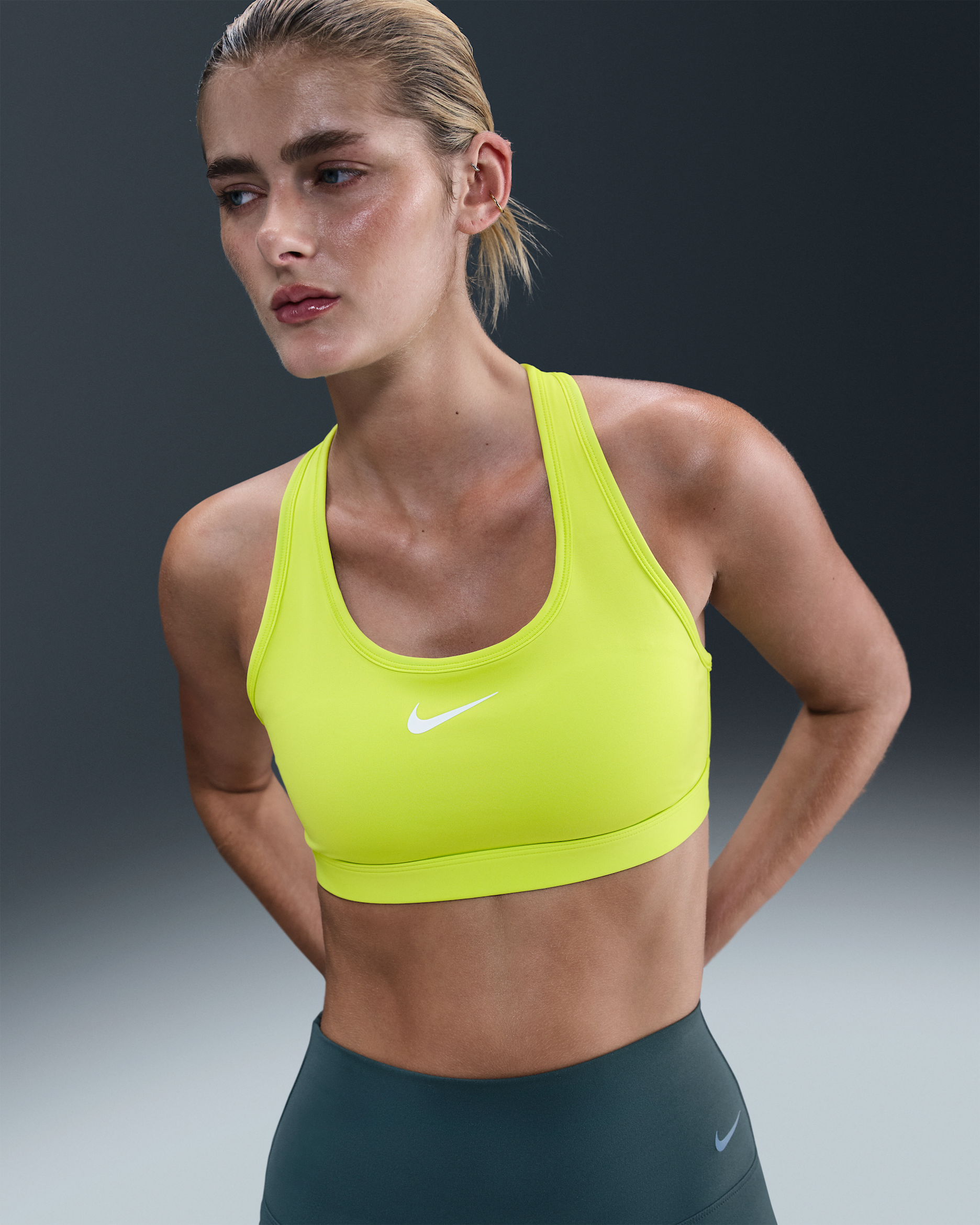 Nike Swoosh Medium-Support Women's Padded Sports Bra - Cyber/White