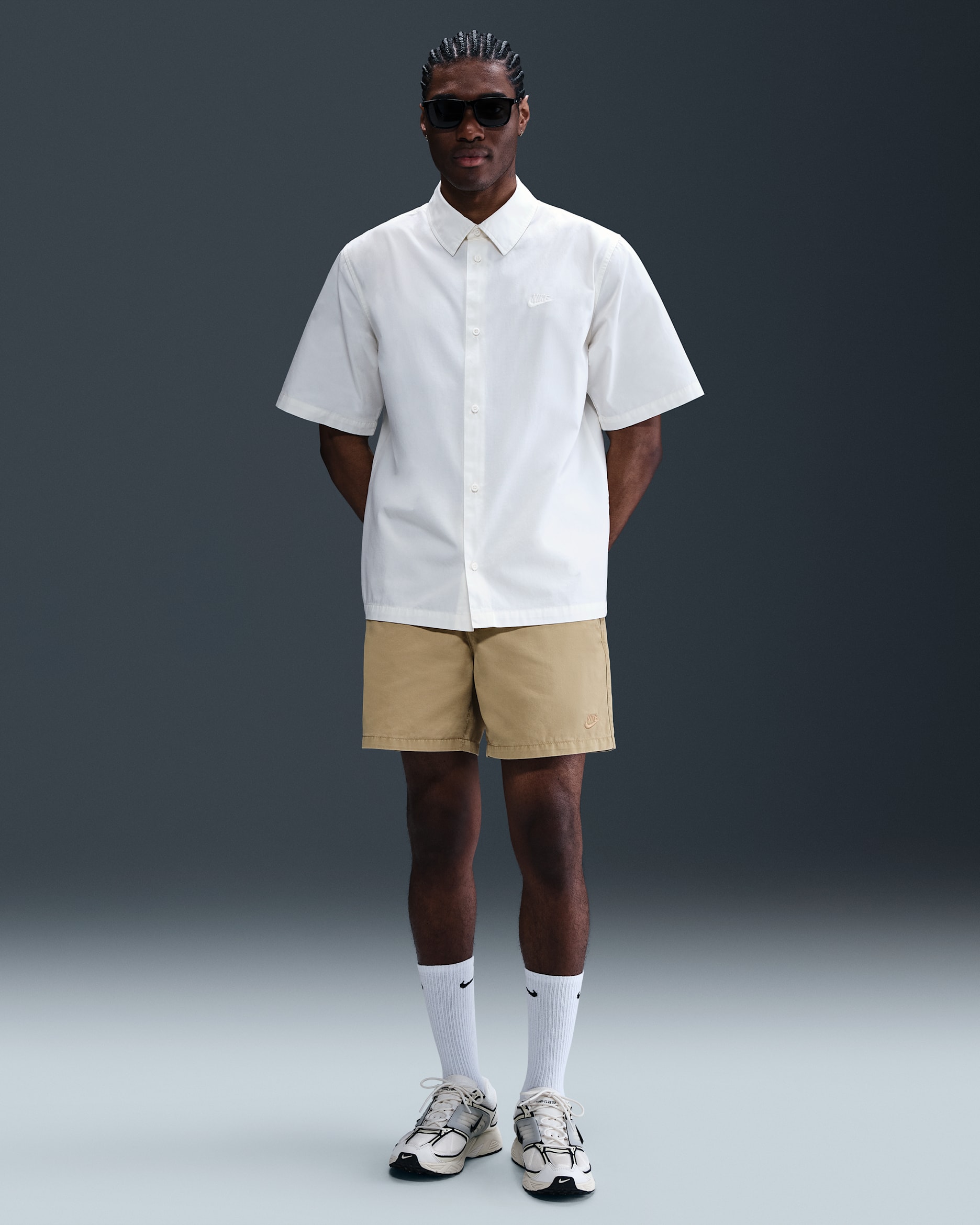 Nike Club Men's Washed Chino Shorts - Parachute Beige/Parachute Beige
