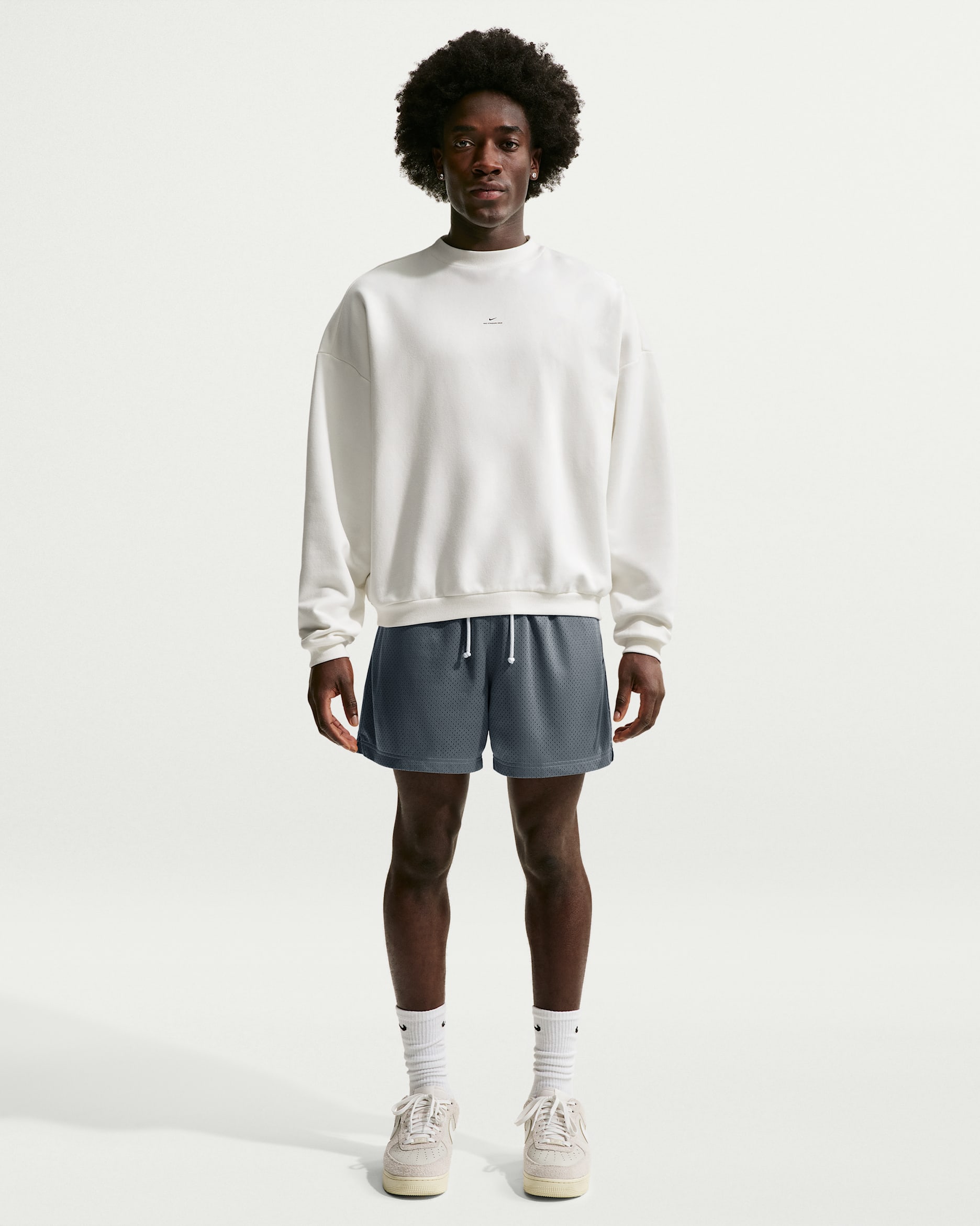 Nike Standard Issue Men's 5" Practice Mesh Basketball Shorts - Cool Grey/Pale Ivory/Black