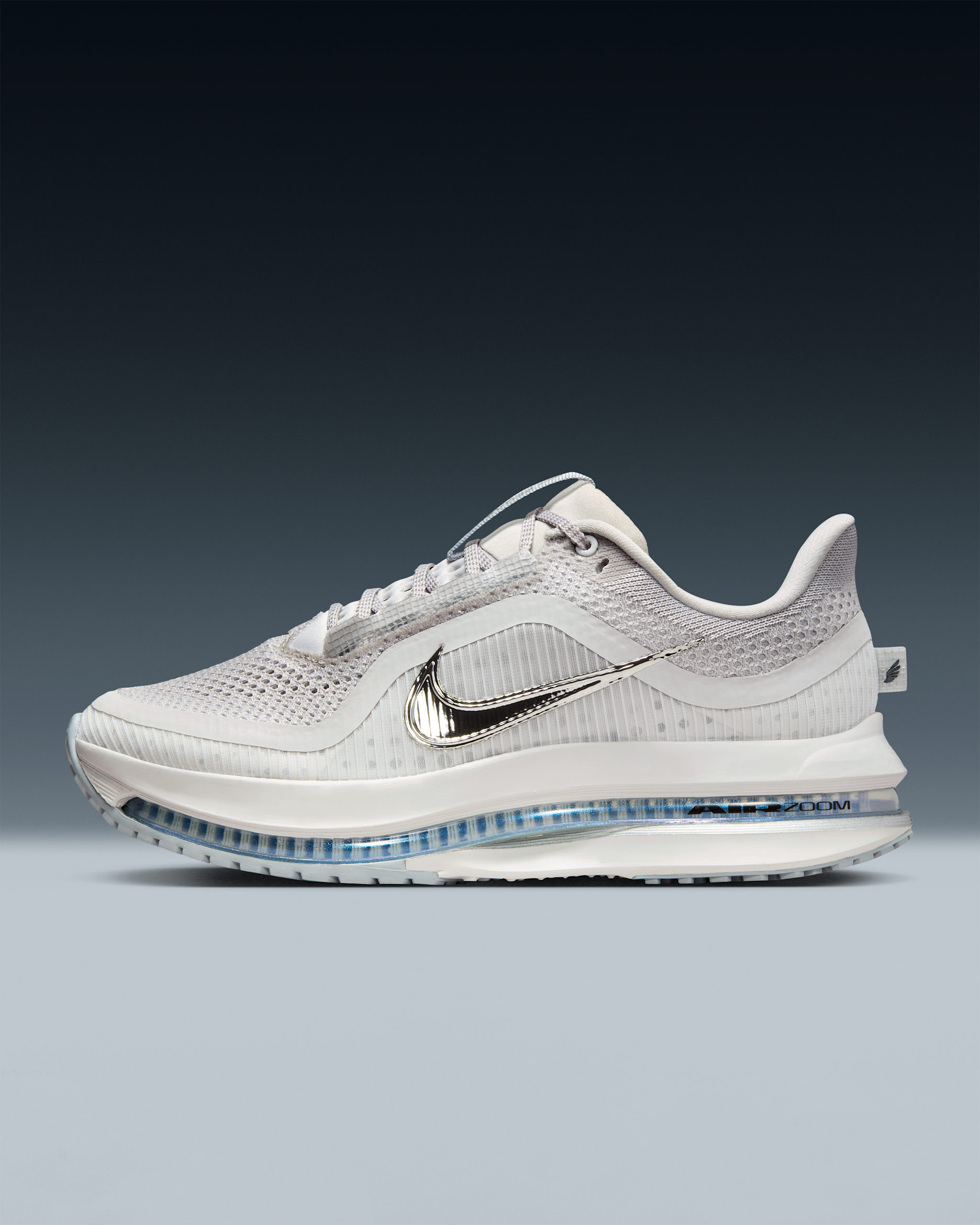 Tenis de correr en pavimento para mujer Nike Pegasus Premium - Gris vasto/Gris lobo/Negro/Plata metalizado
