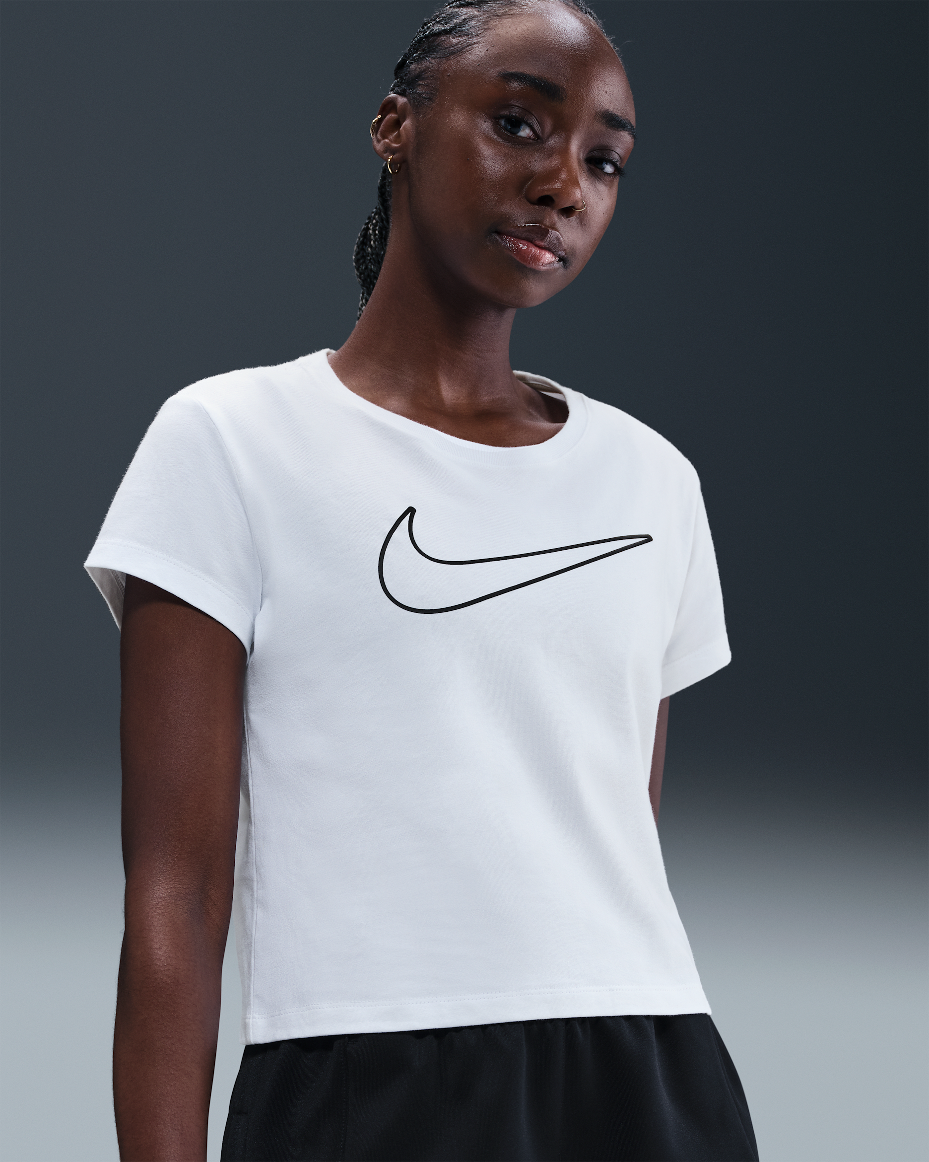 Playera de manga corta con gráfico para mujer Nike Sportswear - Blanco/Negro