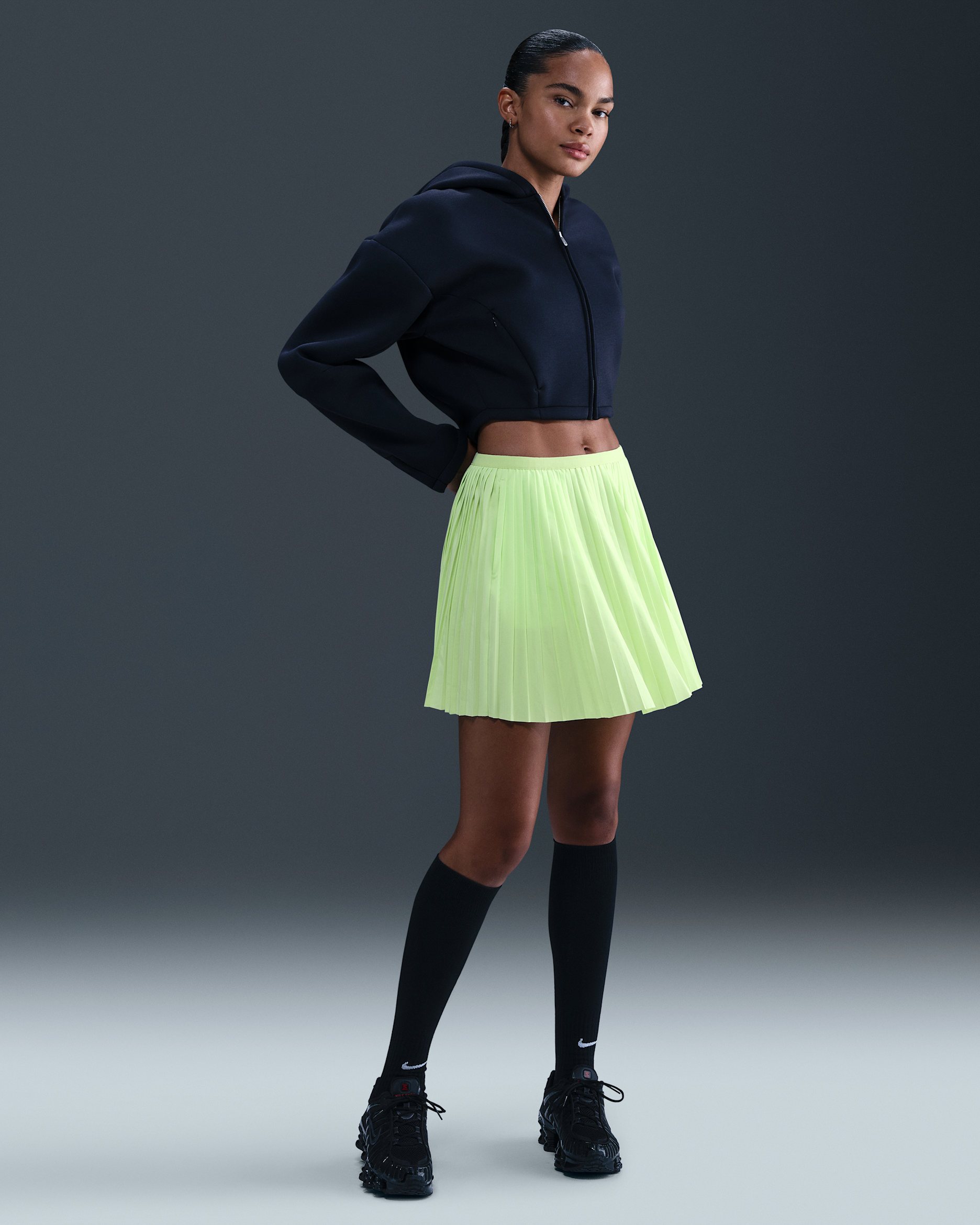 Nike Sportswear Women's Pleated Skirt - Light Liquid Lime/Sail