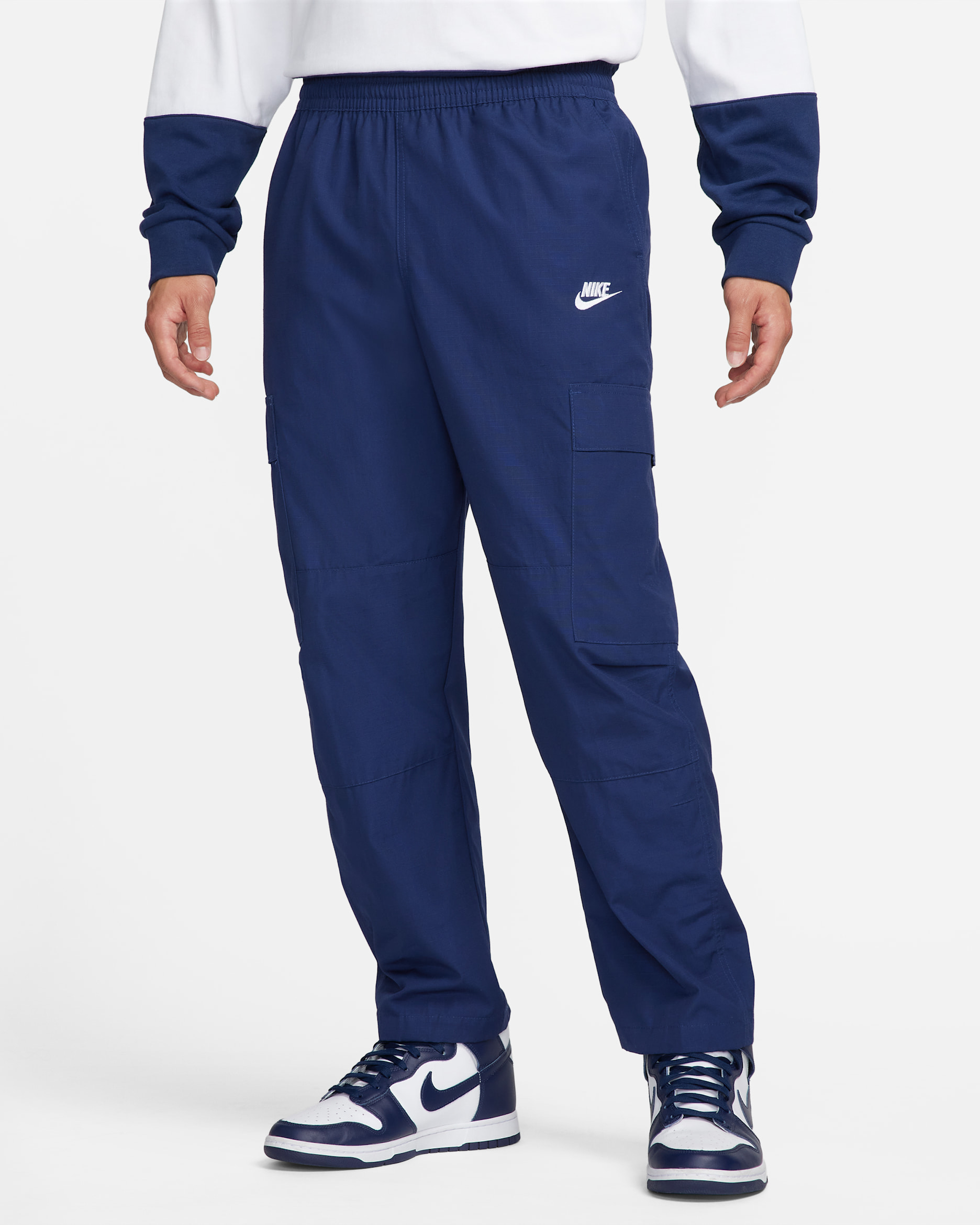 Nike Club Men's Woven Cargo Trousers - Midnight Navy/White